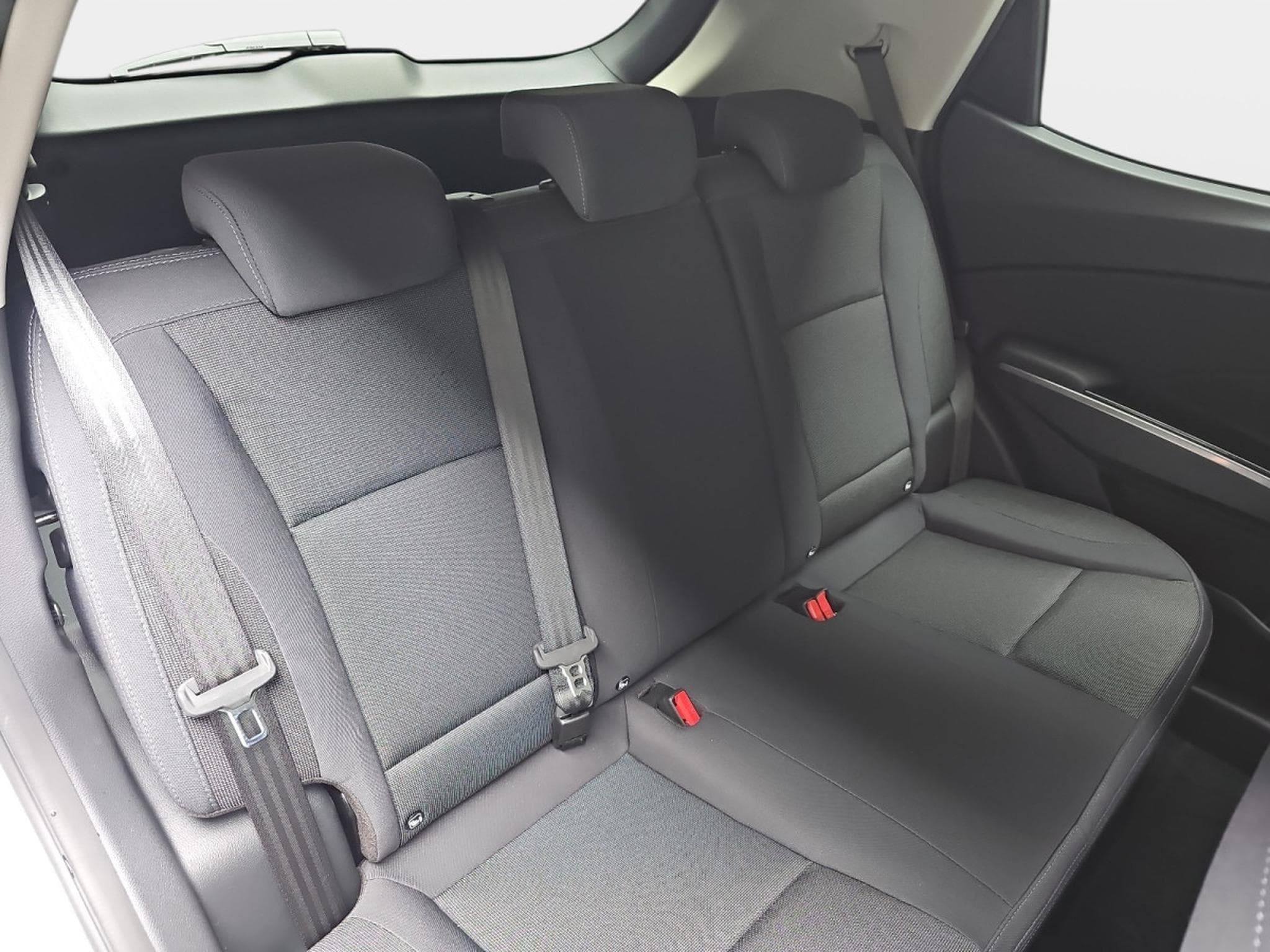 KGM Tivoli 1.5 T-GDI 163 Essential (2026) - Photo 17