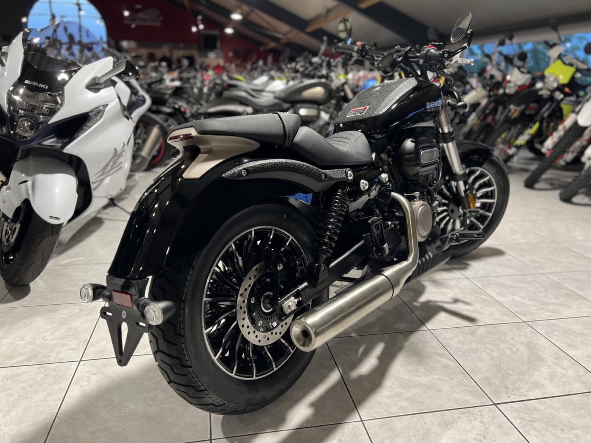 Benda Rock 300 (2024) - Photo 3