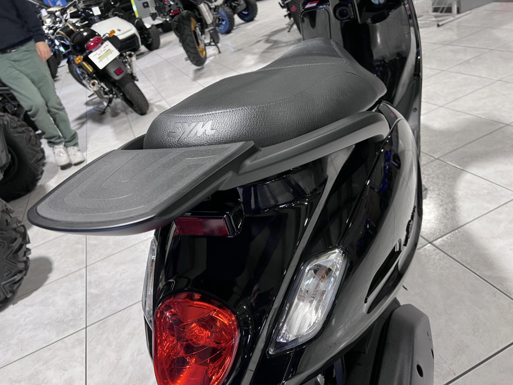 SYM Fiddle IV 4T 25KM CLASSE A (2026) - Photo 6