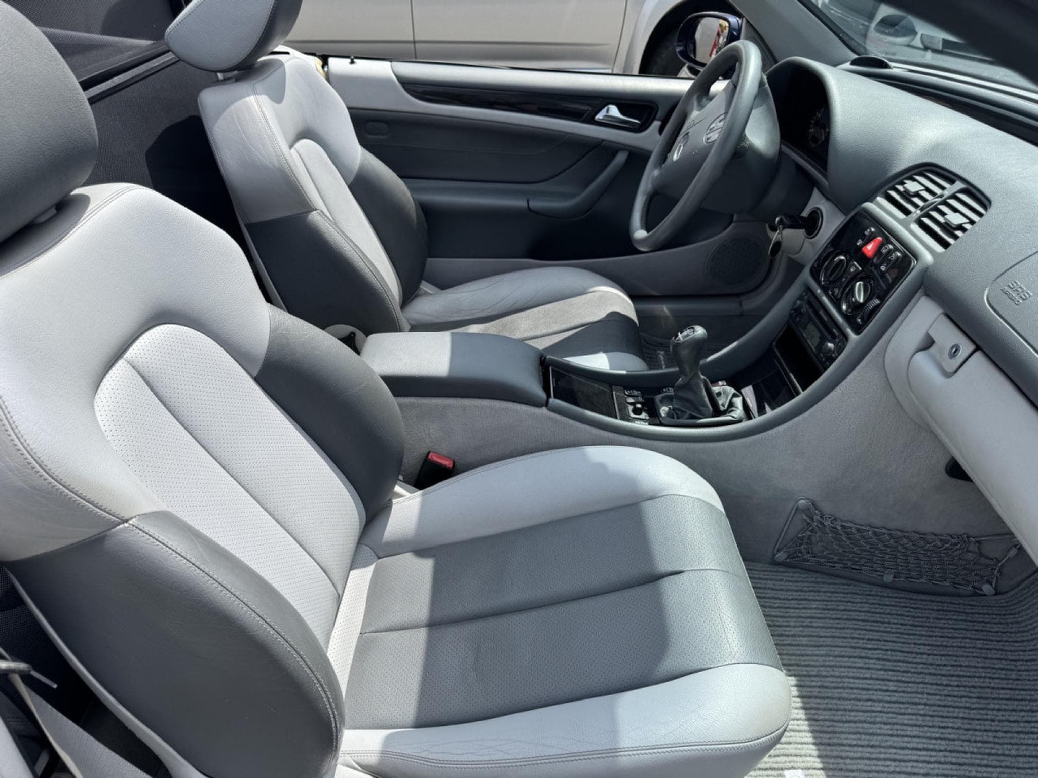 Mercedes CLK 230 Kompressor 193 Cabriolet Avantgarde 1ère Main (2000) - Foto 13