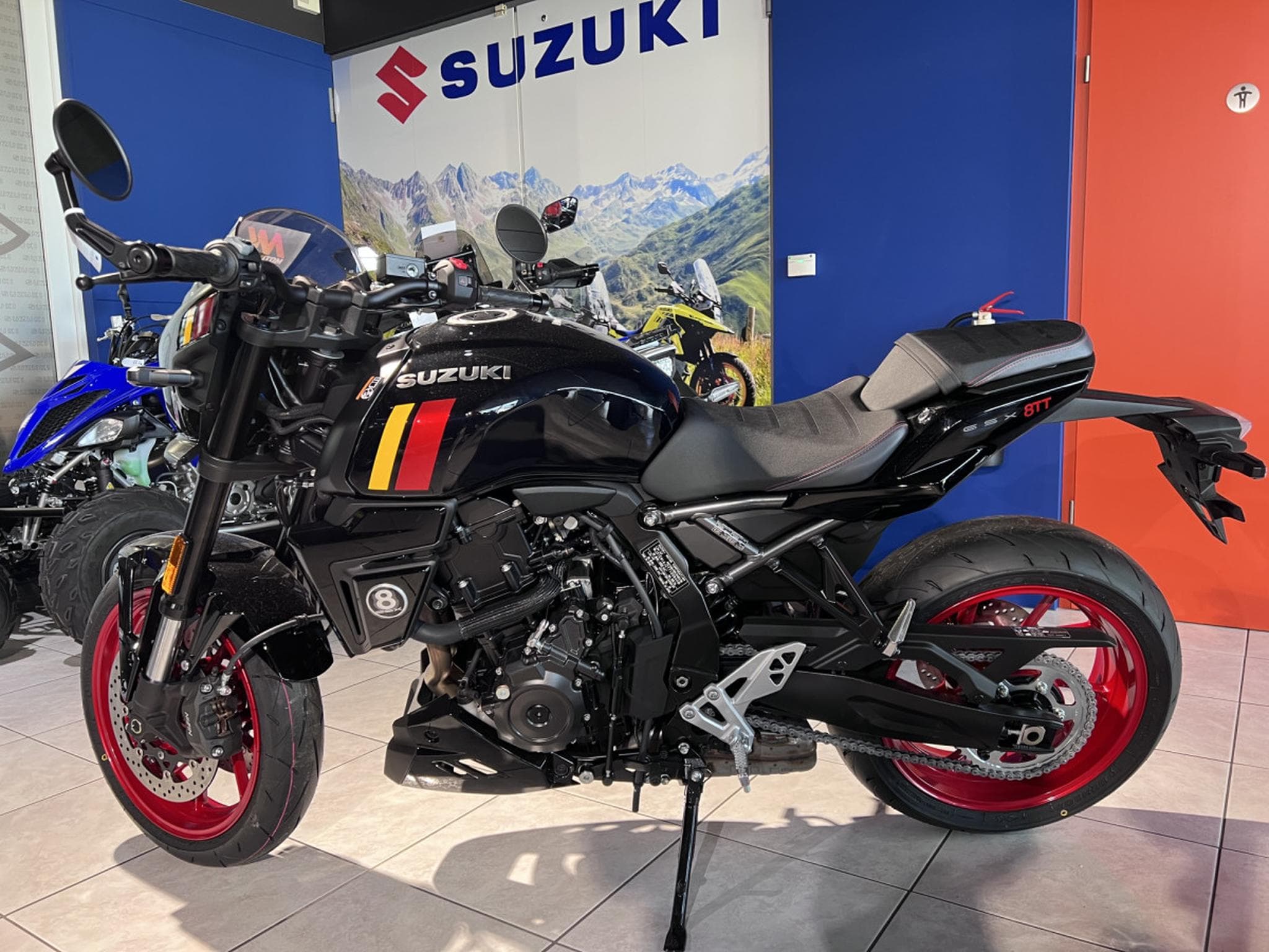 Suzuki GSX-8TT (2026) - Photo 4