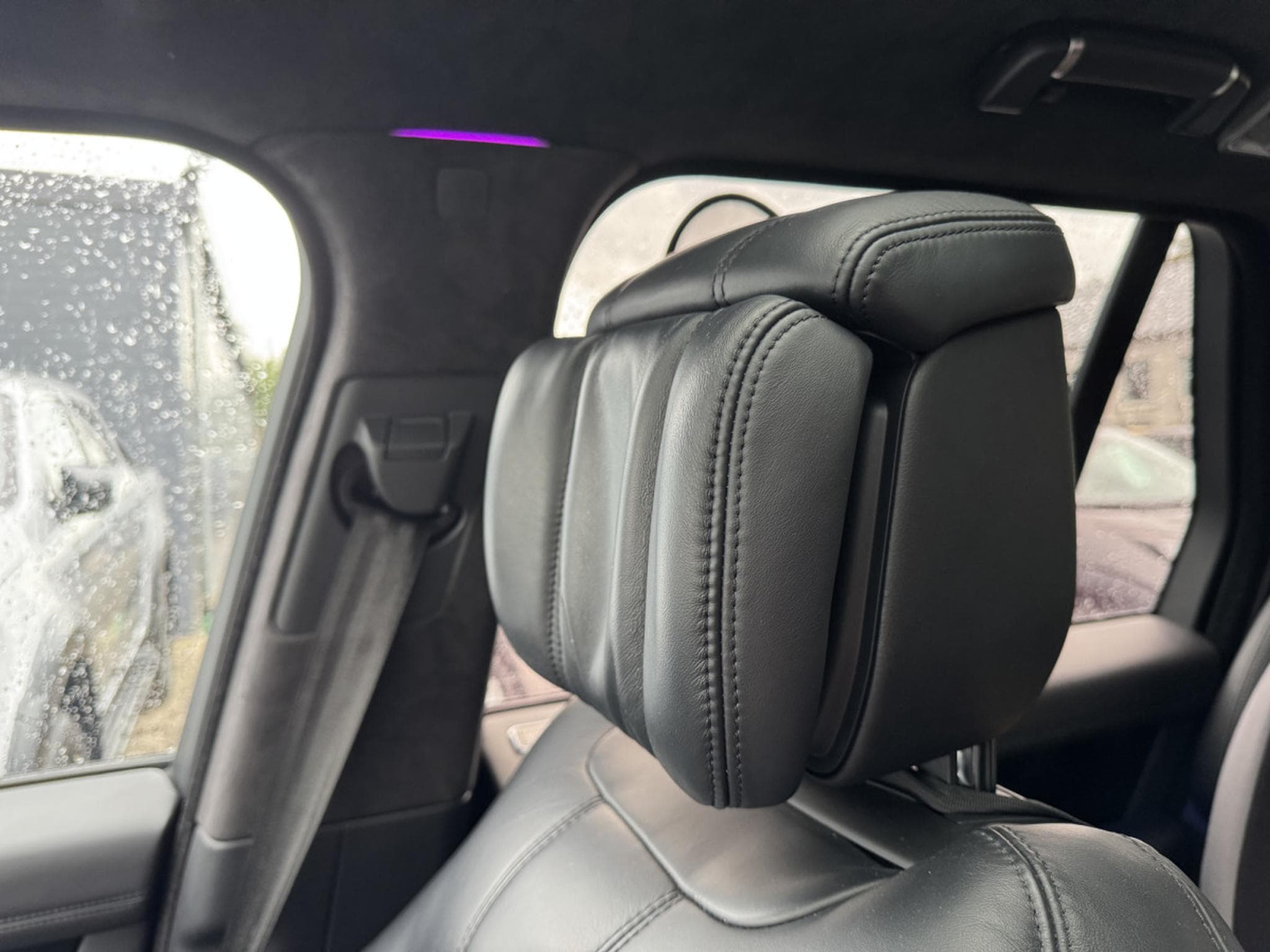 Land-Rover Range Rover 4.4 SDV8 340 Autobiography (2018) - Photo 27