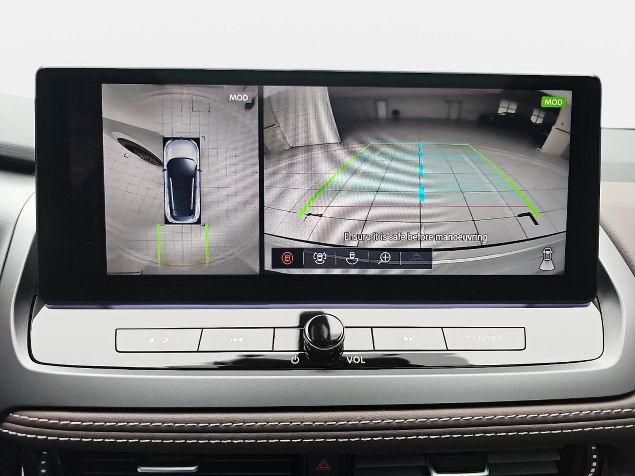 Nissan Qashqai 1.3 DIG-T MHEV 158 Tekna (2025) - Foto 9