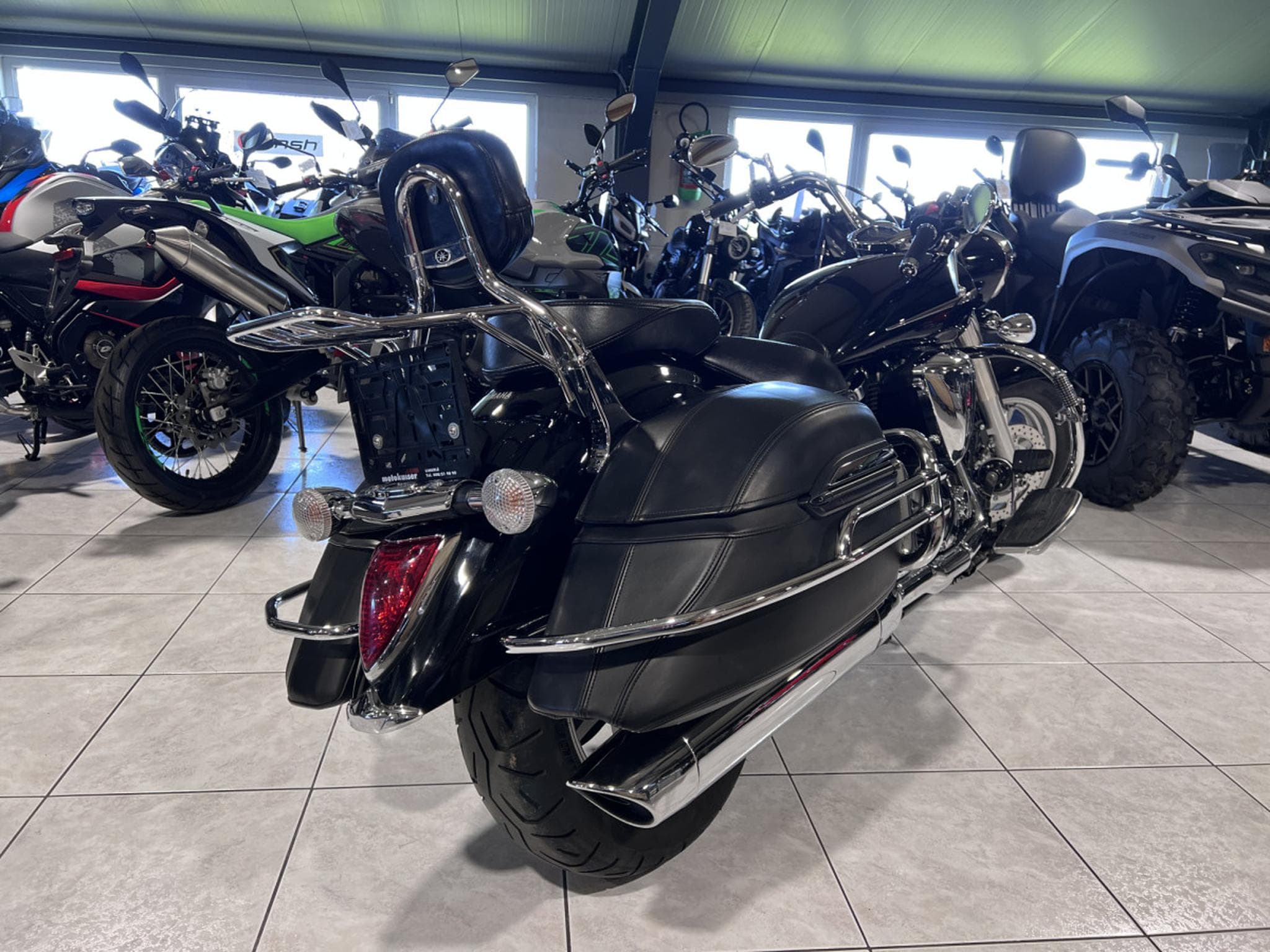 Yamaha XVS 1300 Midnight Star (2007) - Photo 3