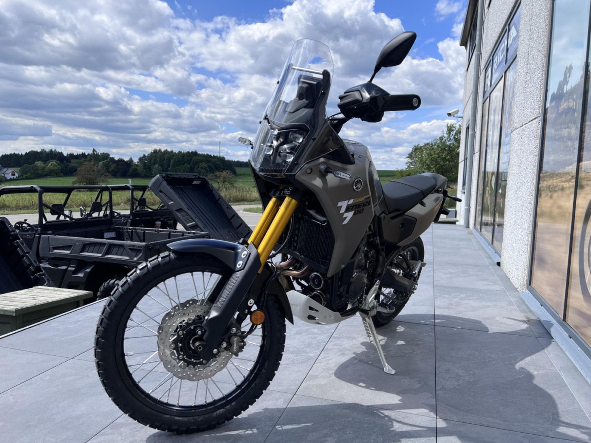 Yamaha XTZ TENERE LOW (2026) - Foto 2