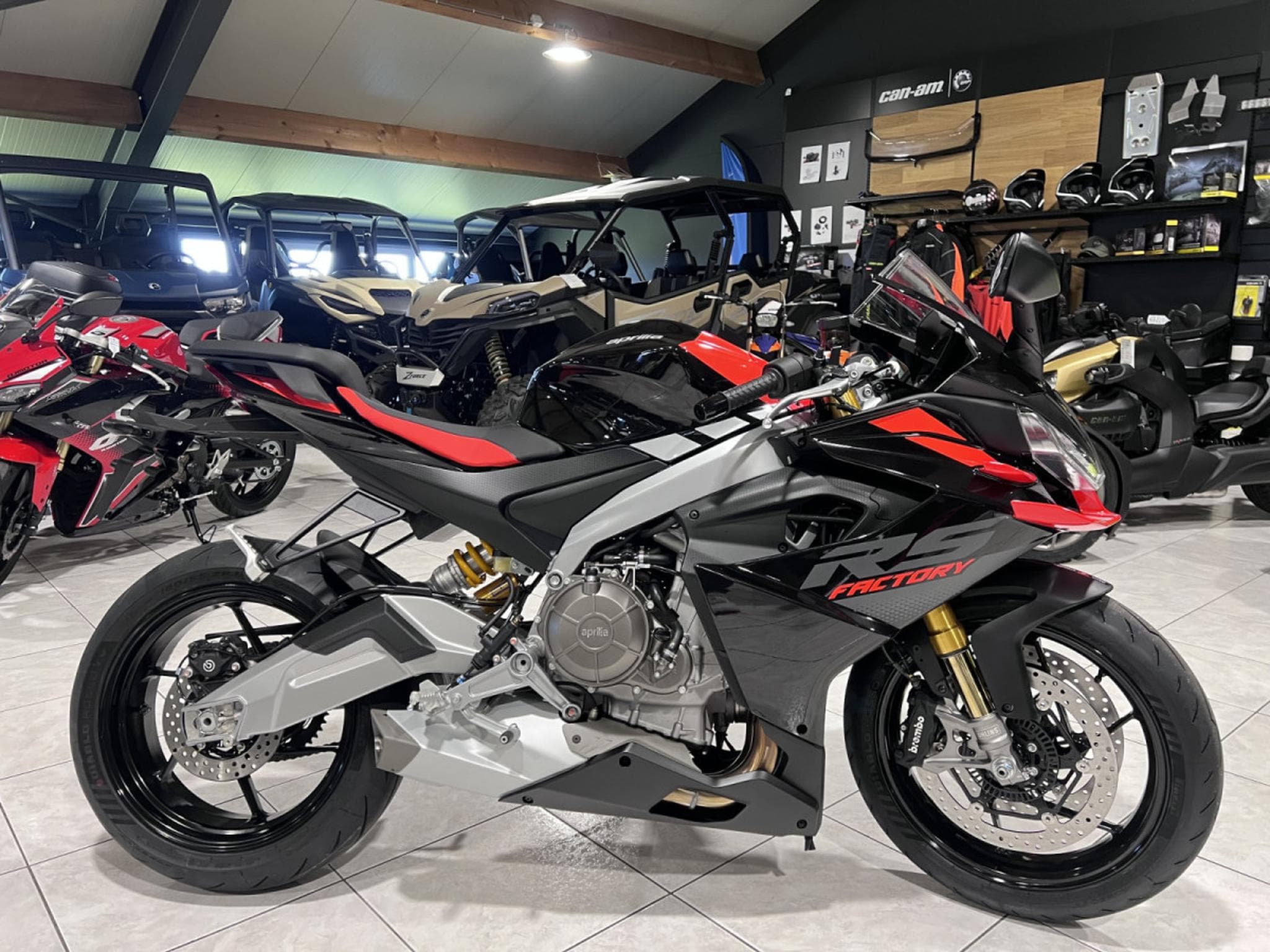 Aprilia RS FACTORY aussi en 35 KW (2026) - Photo 1