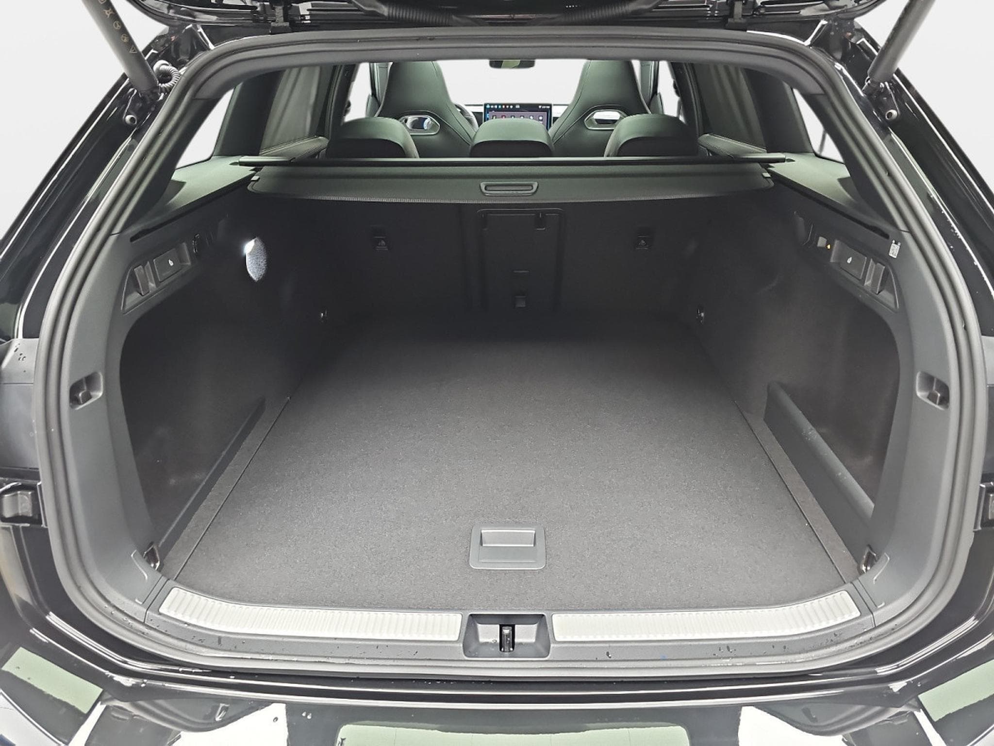 VW Passat 2.0 TDi DSG 150 R-Line (2025) - Photo 13