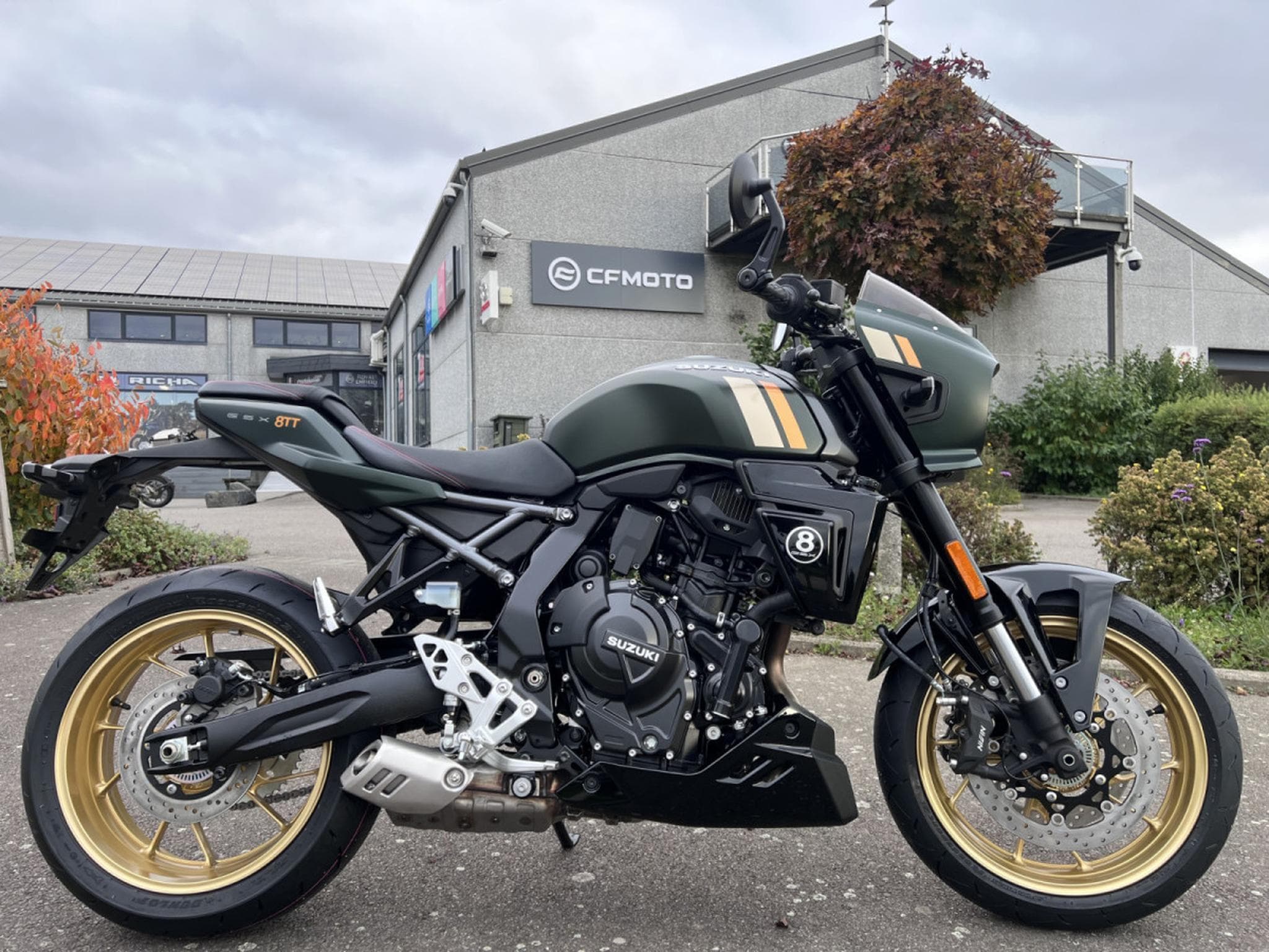 Suzuki GSX-8TT (2026) - Foto 1