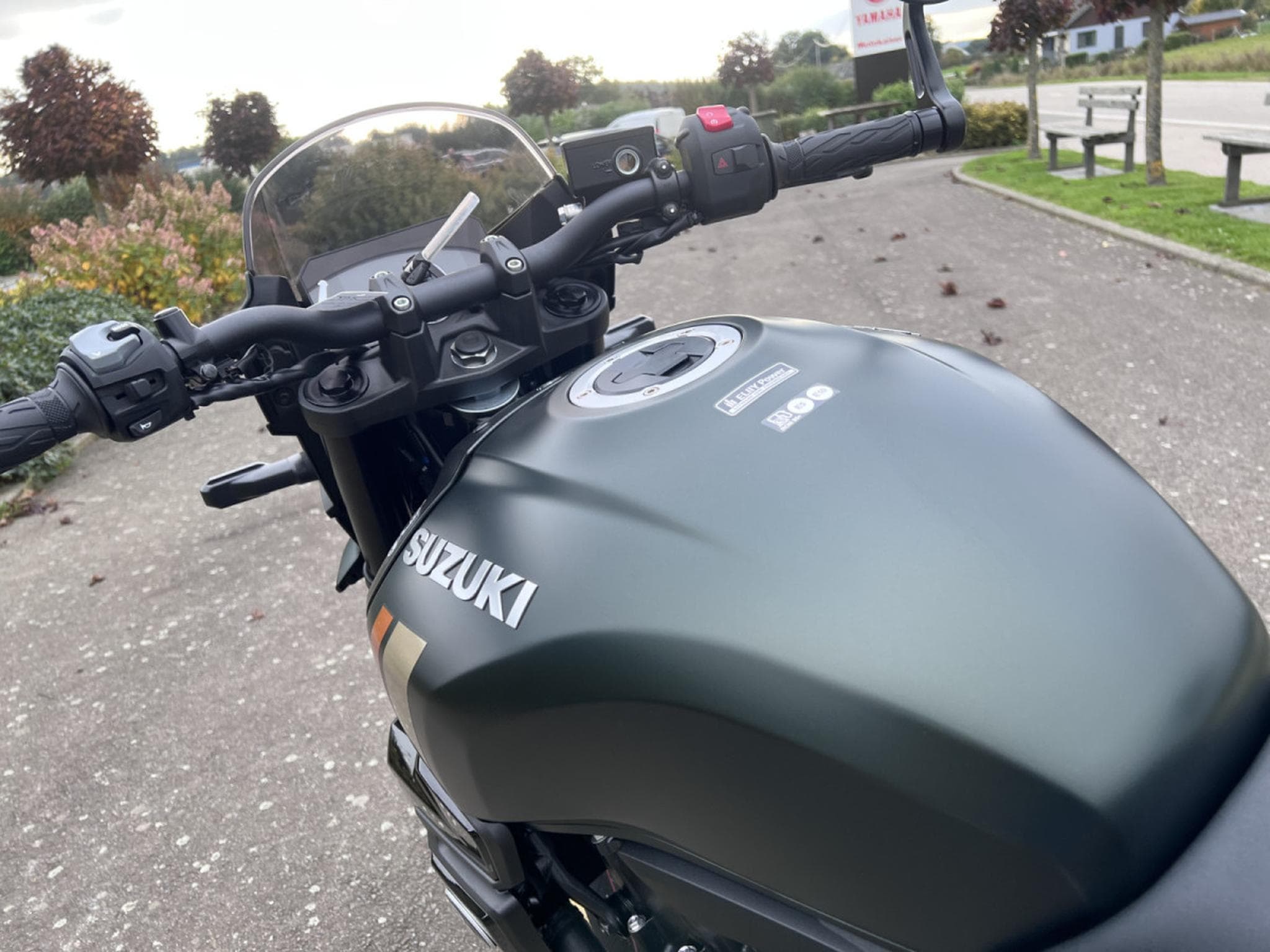 Suzuki GSX-8TT (2026) - Foto 6