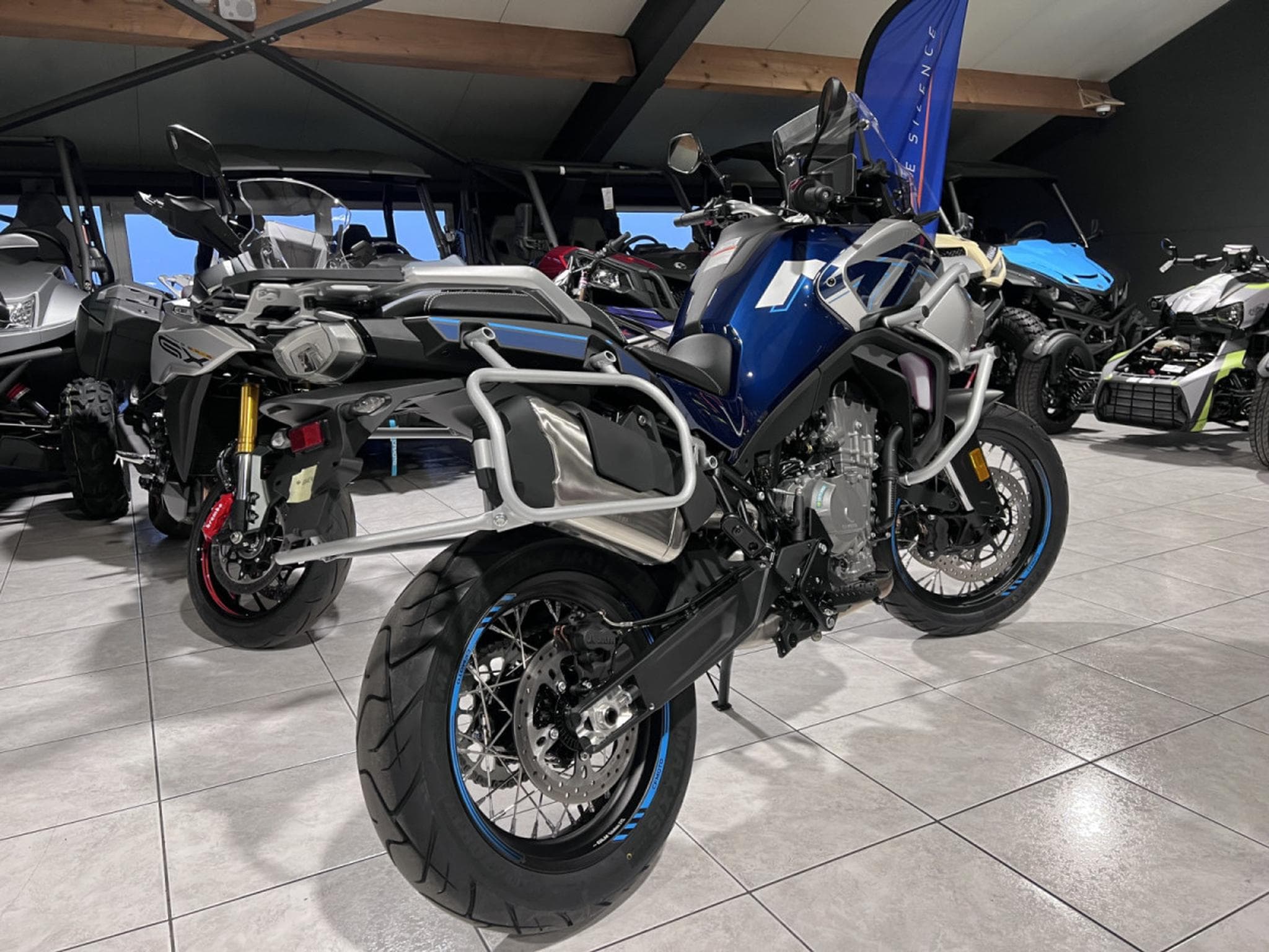 CF Moto MT SPORT (2026) - Photo 3