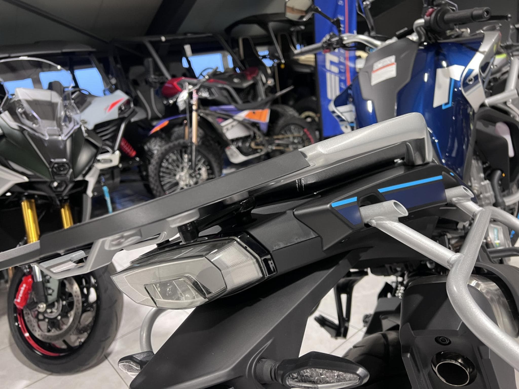 CF Moto MT SPORT (2026) - Photo 5