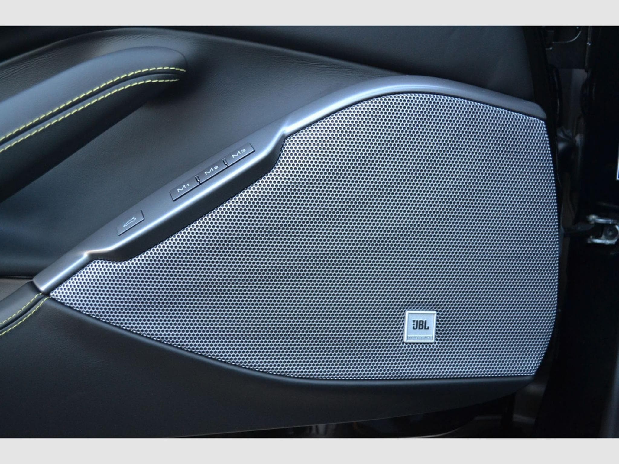 Ferrari Portofino 3.9 T V8 DCT (2022) - Photo 7