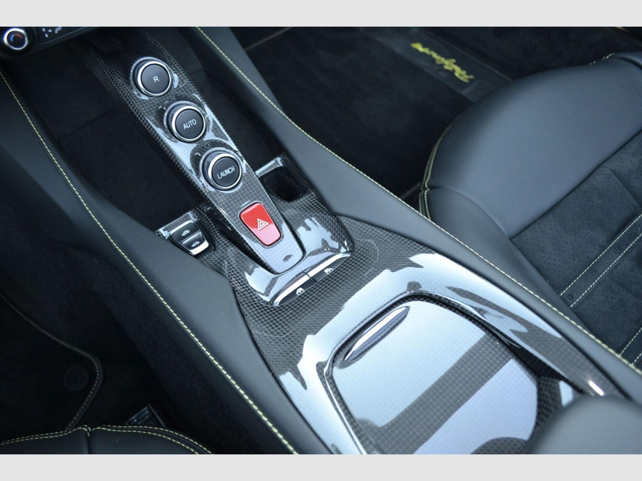 Ferrari Portofino 3.9 T V8 DCT (2022) - Photo 8