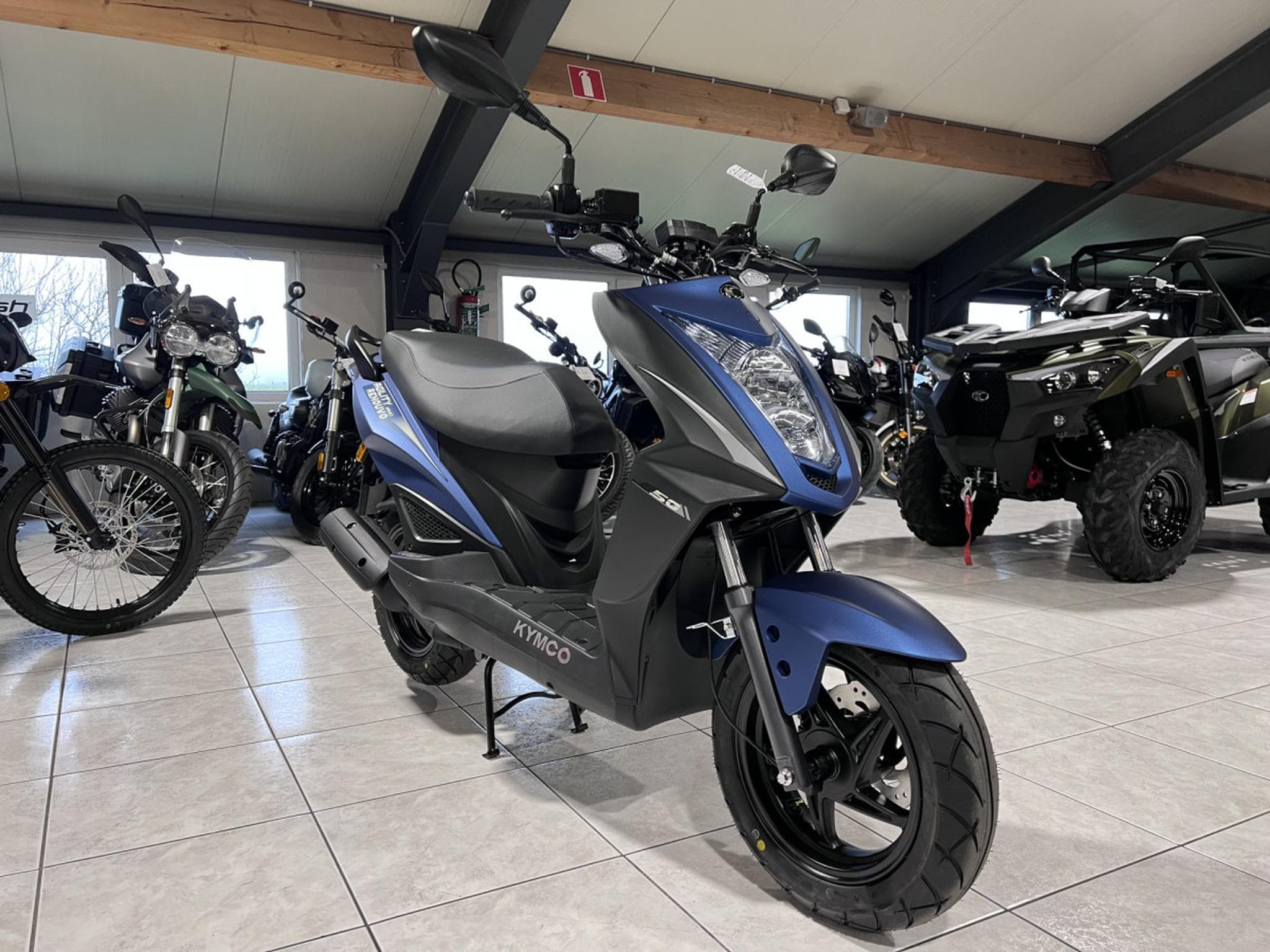 Kymco Agility RENOUVO CLASSE B 4T 45KM/H (2024) - Photo 7