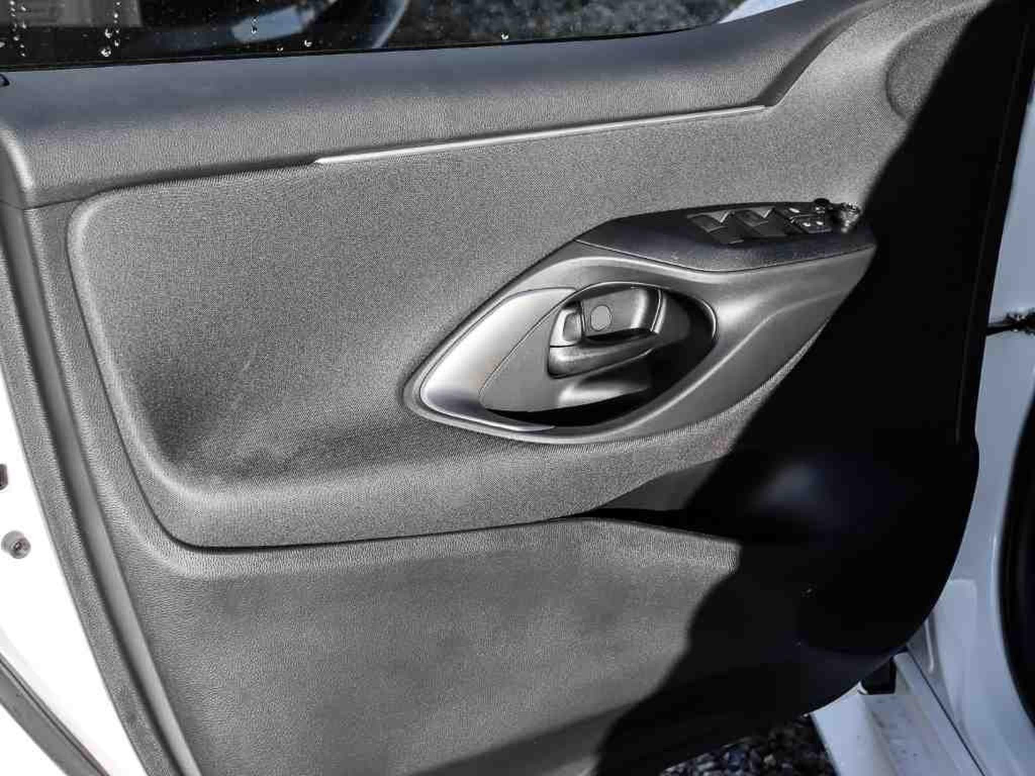 Mazda 2 1.5 VVT-i  116 Hybride Homura (2025) - Photo 8