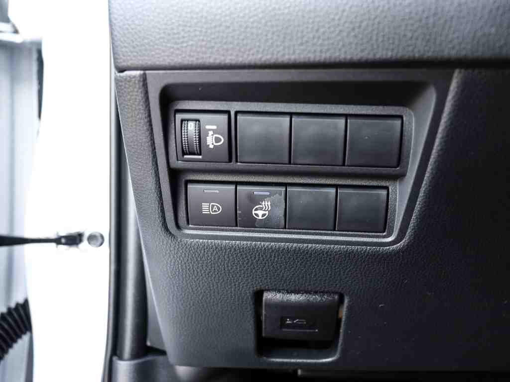 Mazda 2 1.5 VVT-i  116 Hybride Homura (2025) - Photo 9