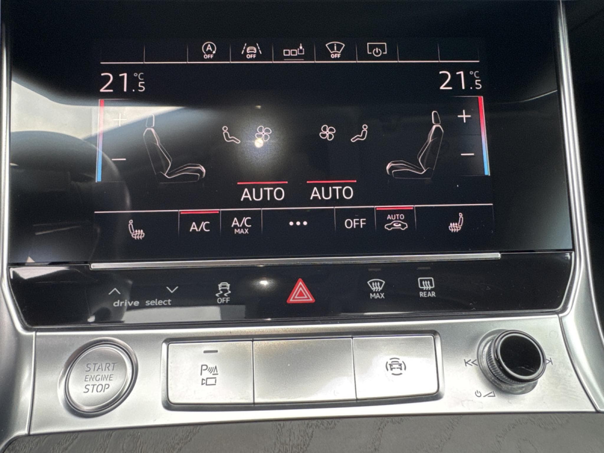 Audi A6 45 TFSI QUATTRO AUTO (2019) - Photo 10