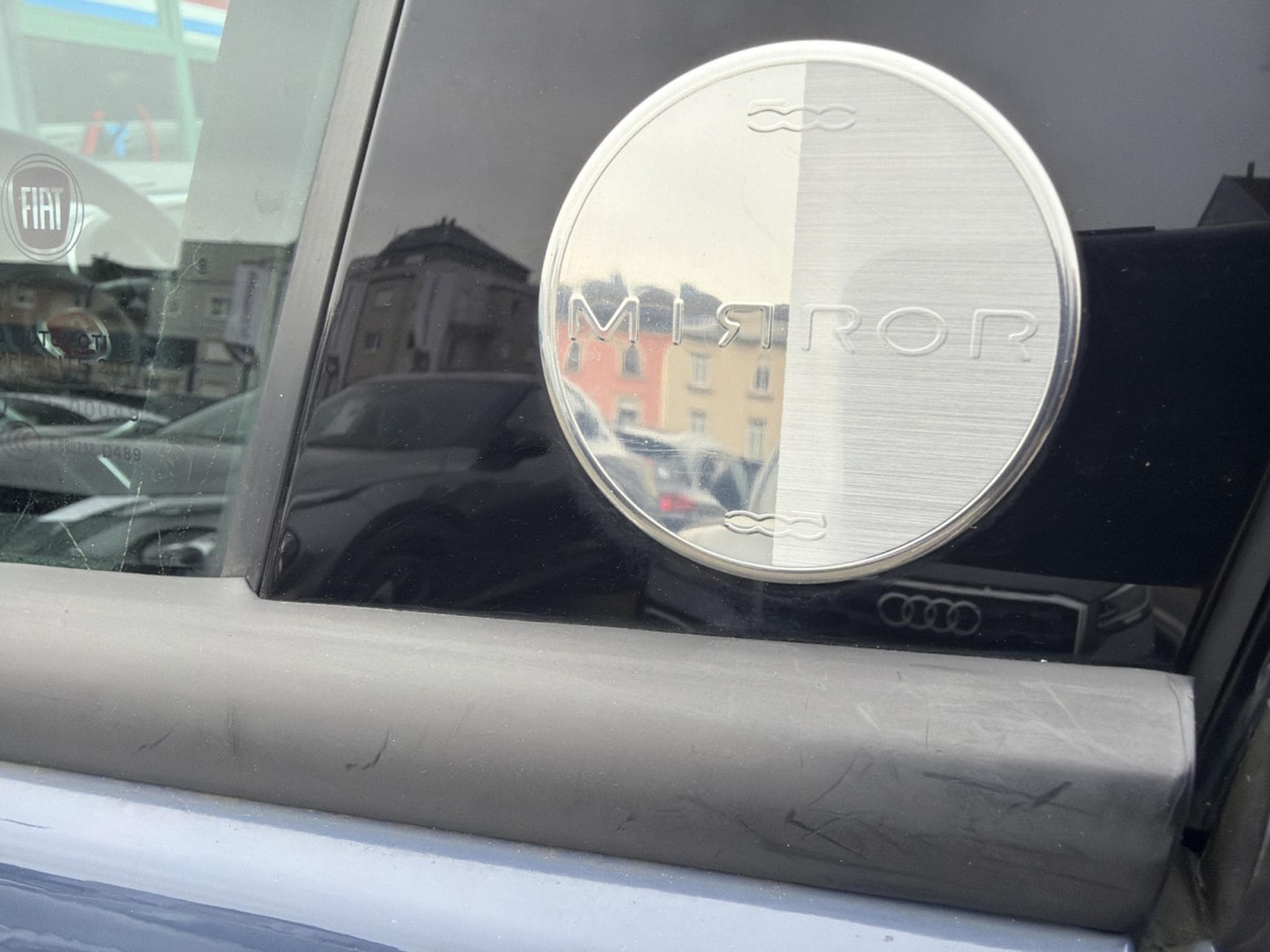 Fiat 500L URBAN LOOK MIRROR 1.4 MPI 95CV (2019) - Photo 4