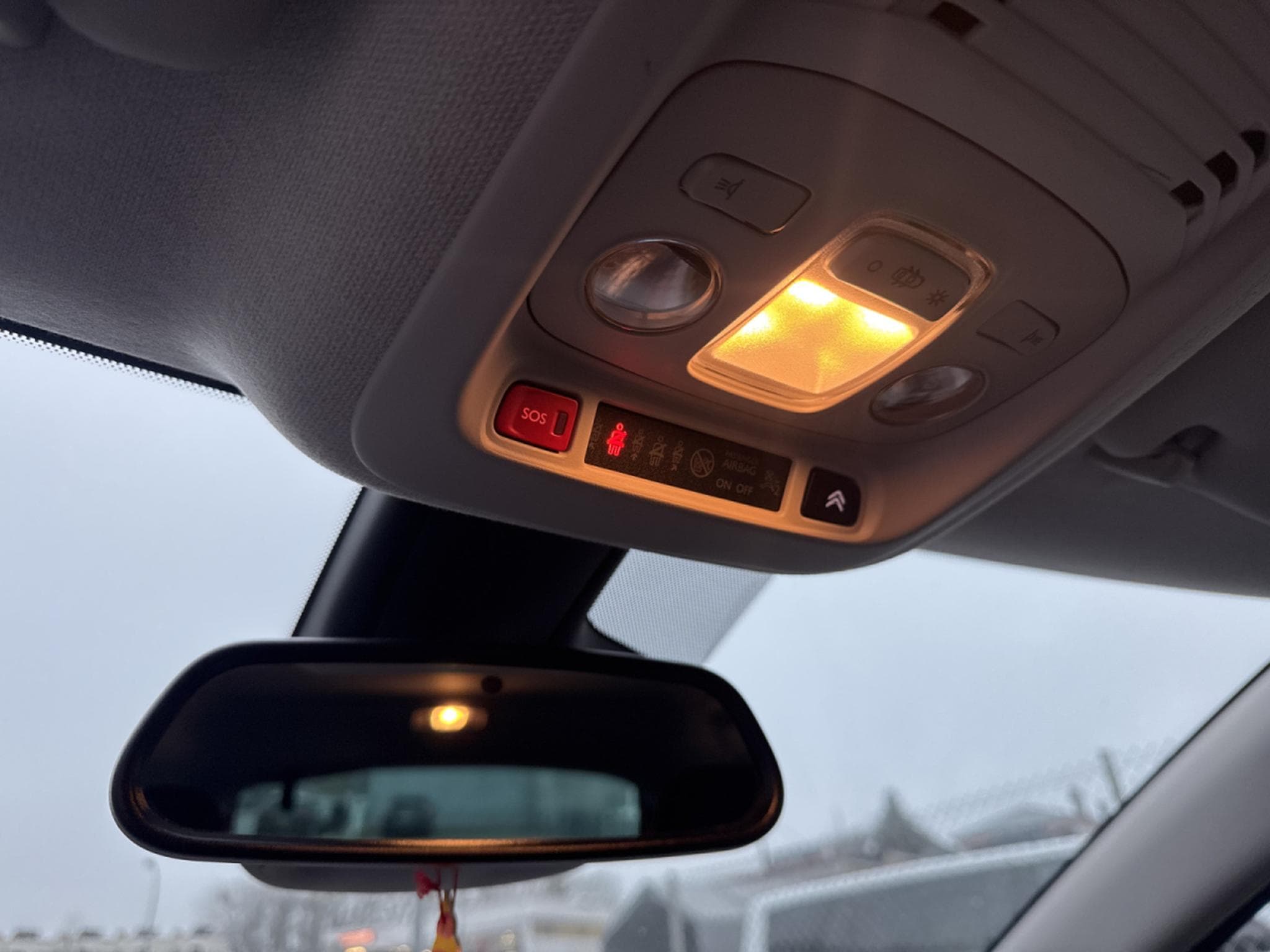 Citroën C3 Aircross 1.2 FEEL 110CV (2020) - Photo 17