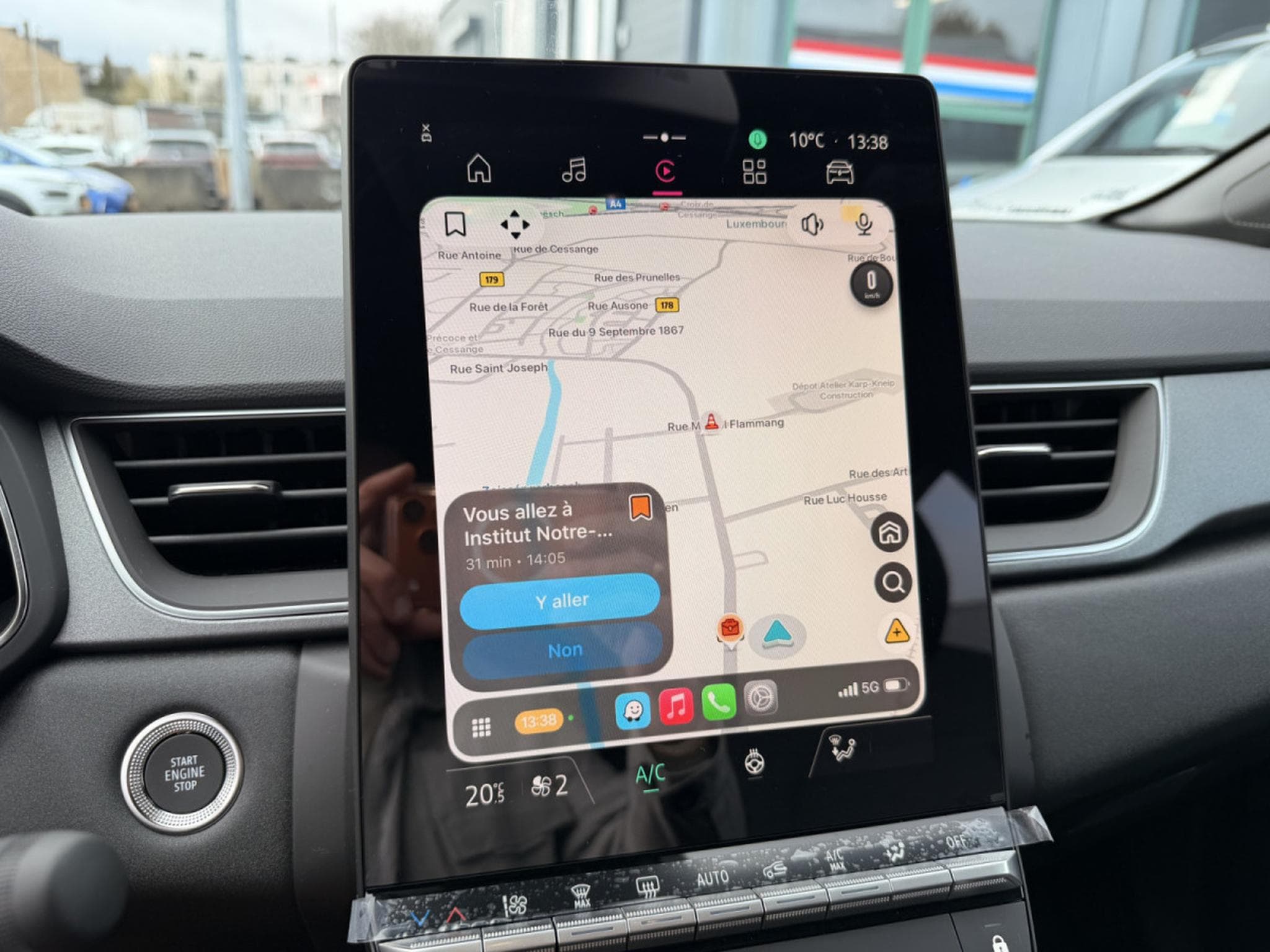 Renault Captur 1.3 Tce E-TECH 145 Hybrid Techno EDC (2026) - Photo 18