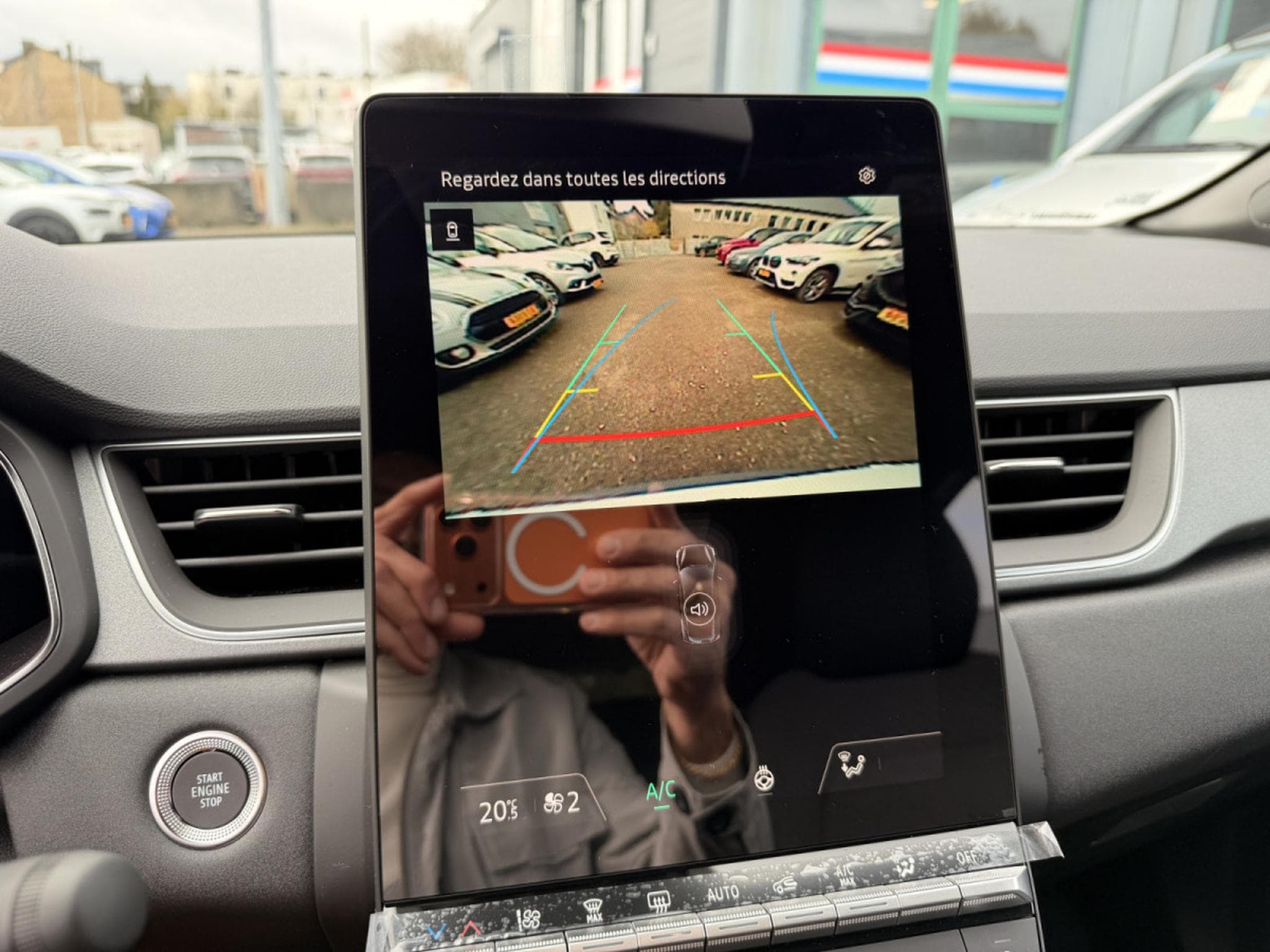 Renault Captur 1.3 Tce E-TECH 145 Hybrid Techno EDC (2026) - Photo 19