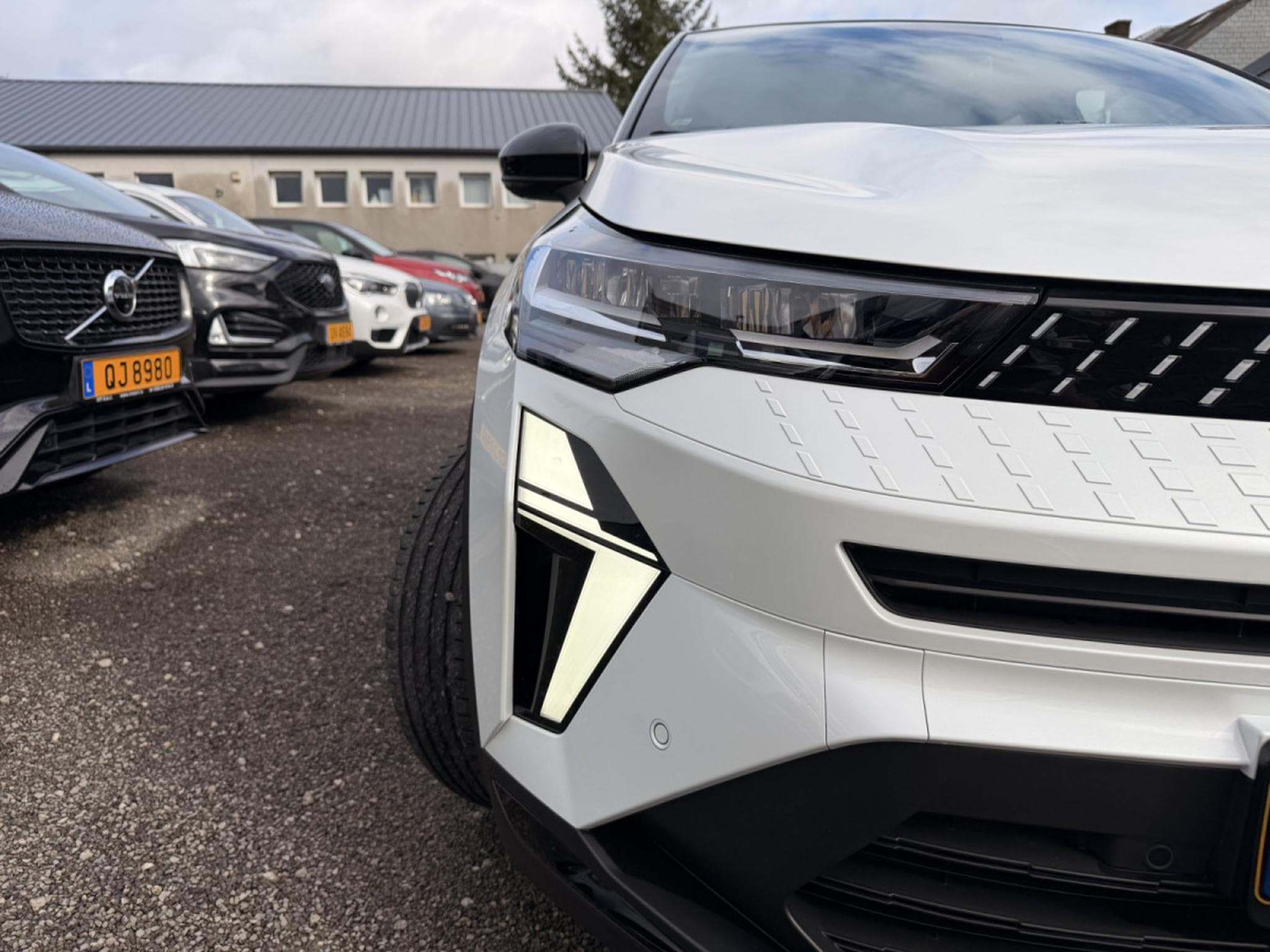 Renault Captur 1.3 Tce E-TECH 145 Hybrid Techno EDC (2026) - Photo 8