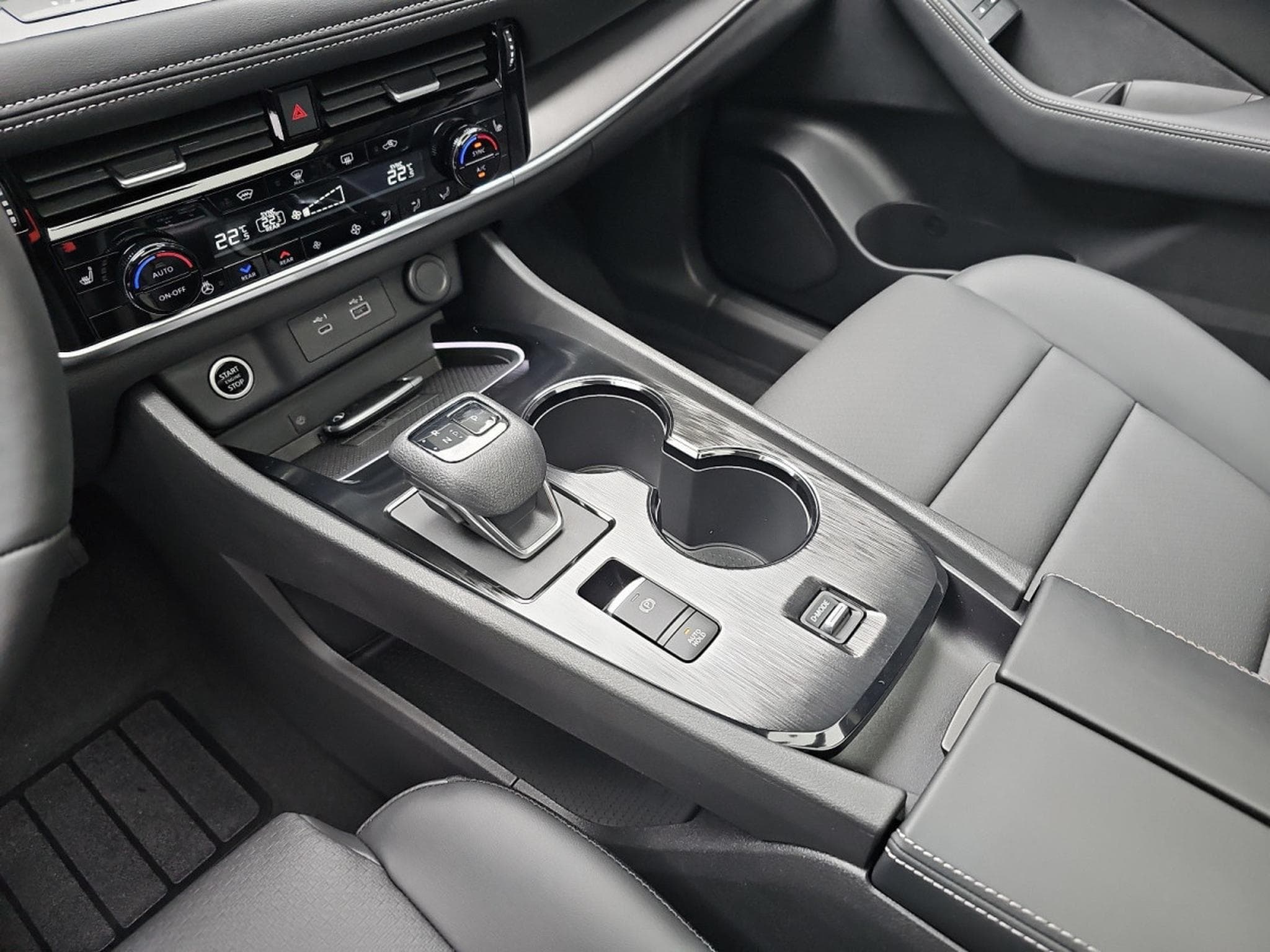 Nissan X-Trail 1.5 VC-T MHEV 163 AUTO N-Connecta (2026) - Photo 11