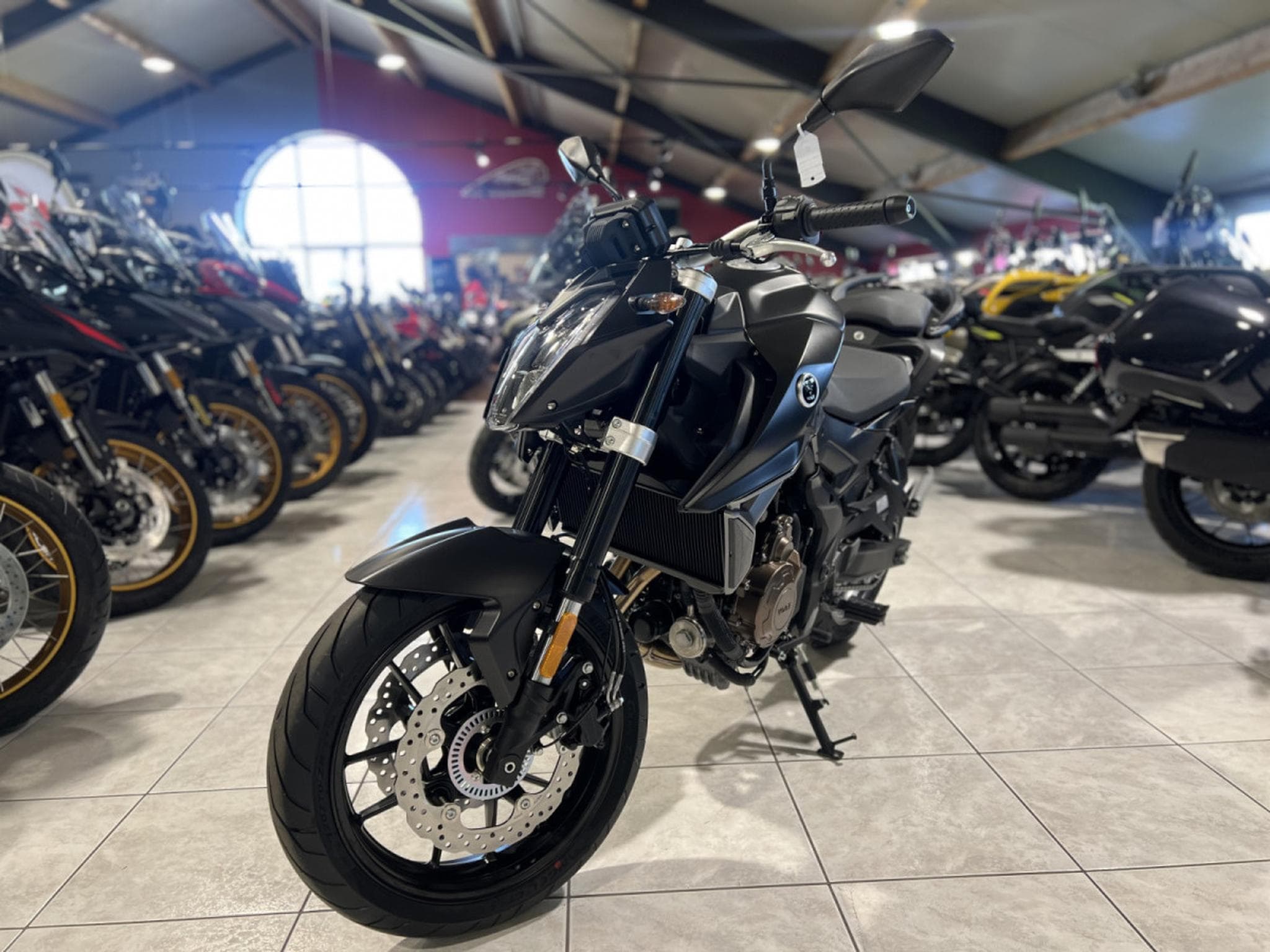 Voge R625 GRIS (2026) - Photo 2