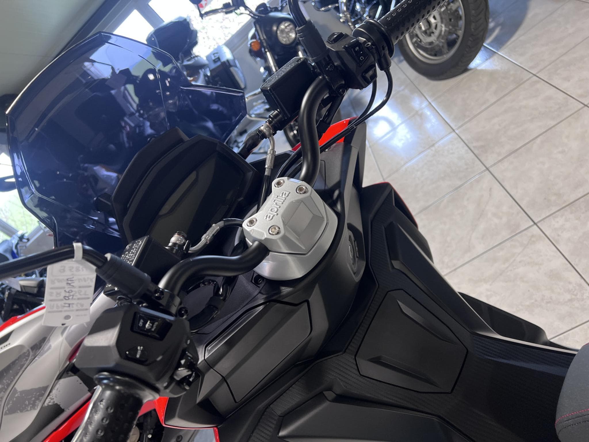Aprilia SR GT SPORT RED (2025) - Foto 6