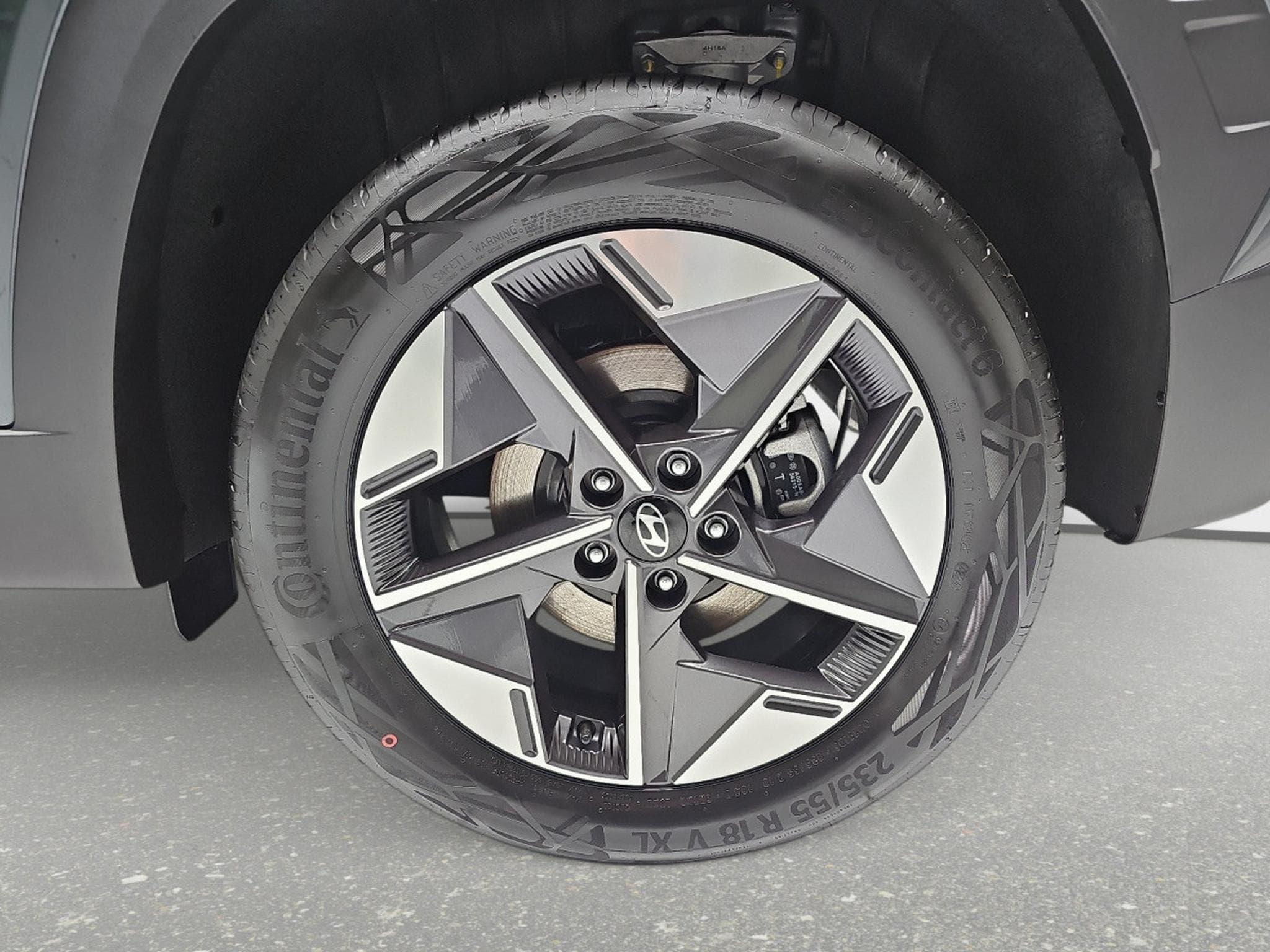 Hyundai Tucson 1.6 T-GDi 160 DCT7 4WD (2025) - Photo 6