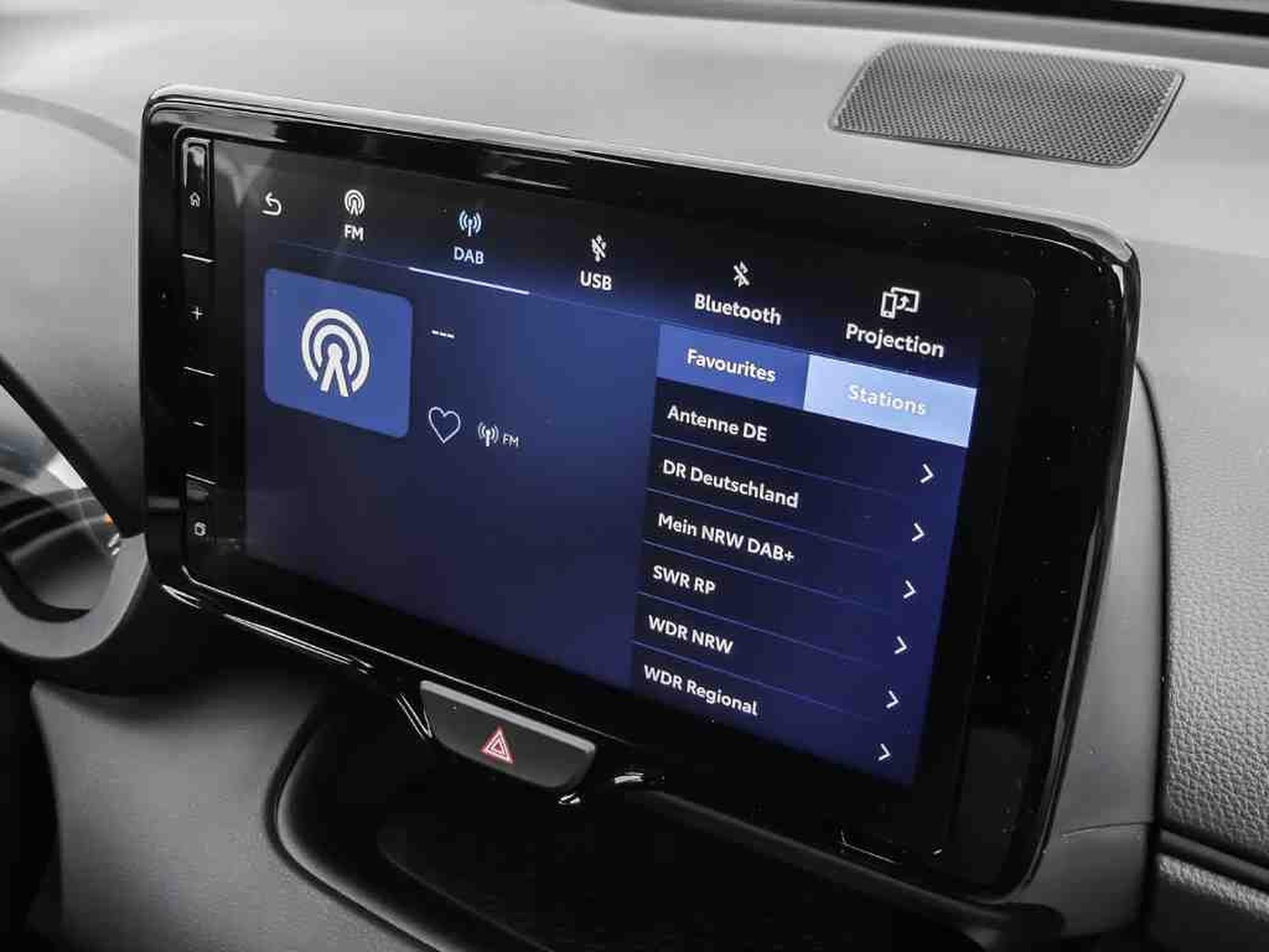 Mazda 2 1.5 VVT-i  116 Hybride Prime Line (2025) - Photo 6