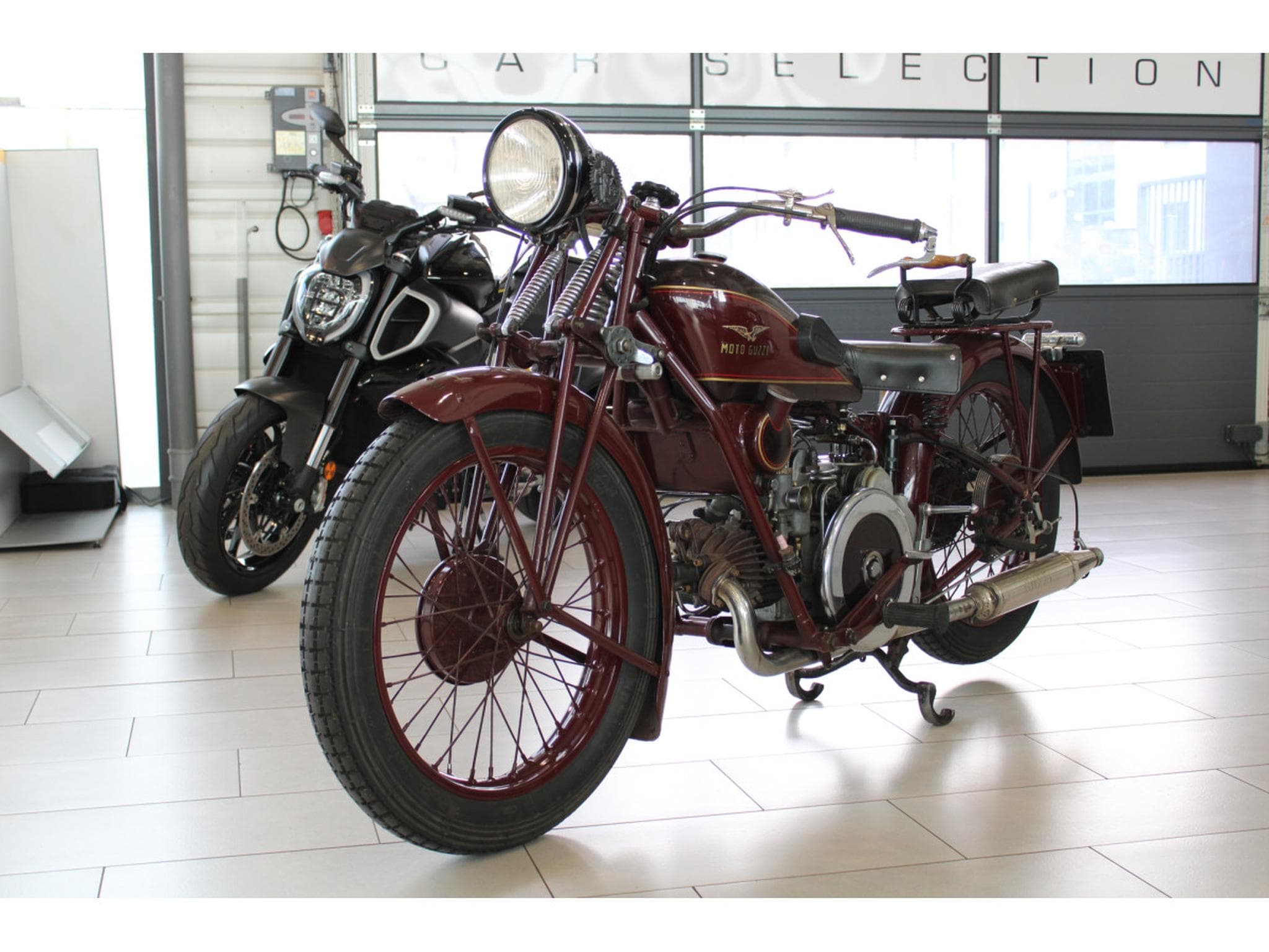 Moto Guzzi Sport 15 1. série (1970) - Photo 1