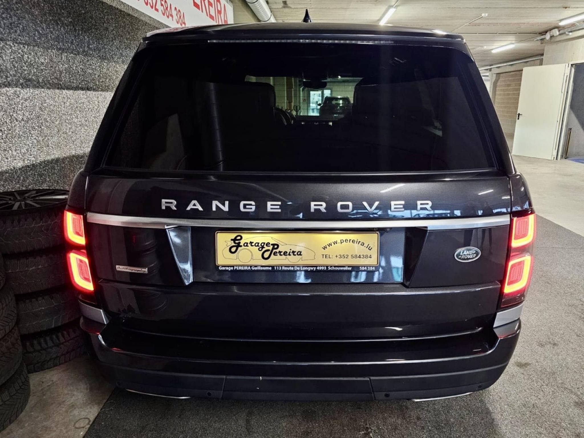 Land-Rover Range Rover 4.4 SDV8 VOGUE AUTOBIOGRAPHY FULL OPTIONS (2018) - Photo 4