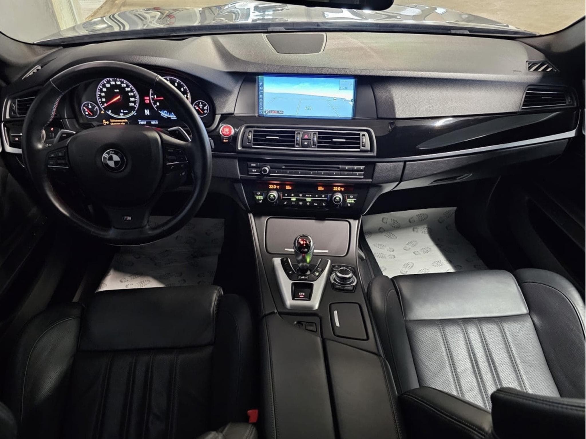 BMW M5 4.4 DKG NIGHT VISION CUIR NAVI (2012) - Photo 6