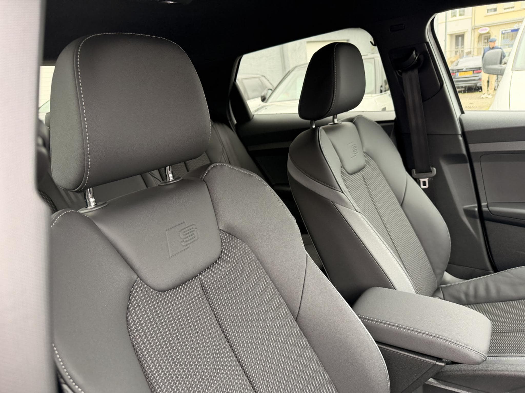 Audi A1 Allstreet 30 TFSI S tronic (2026) - Photo 13