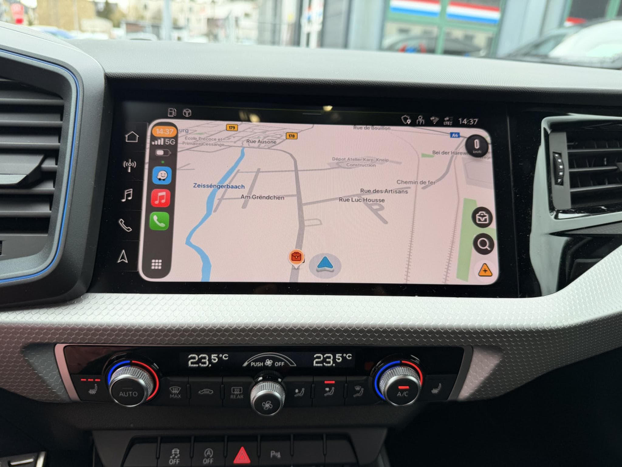 Audi A1 Allstreet 30 TFSI S tronic (2026) - Photo 17