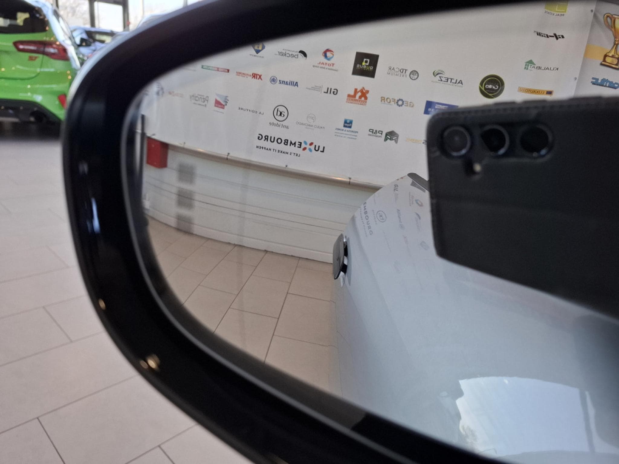 Porsche 911 FACELIFT CARRERA CABRIO PACK CHRONO BOSE CUIR NAVI 1 HAND 36 (2025) - Photo 21