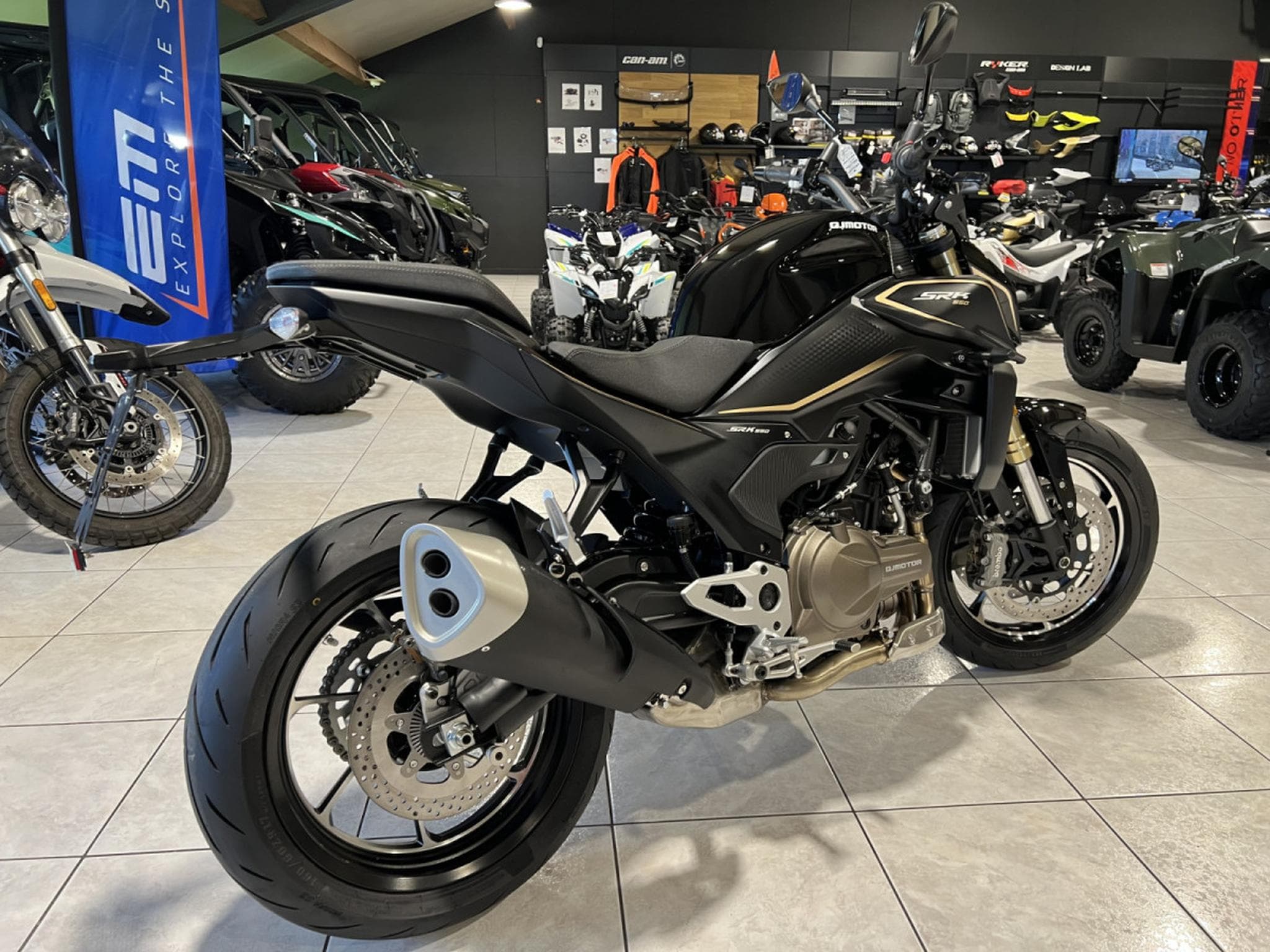 QJmotor SRK 550 (2026) - Photo 5