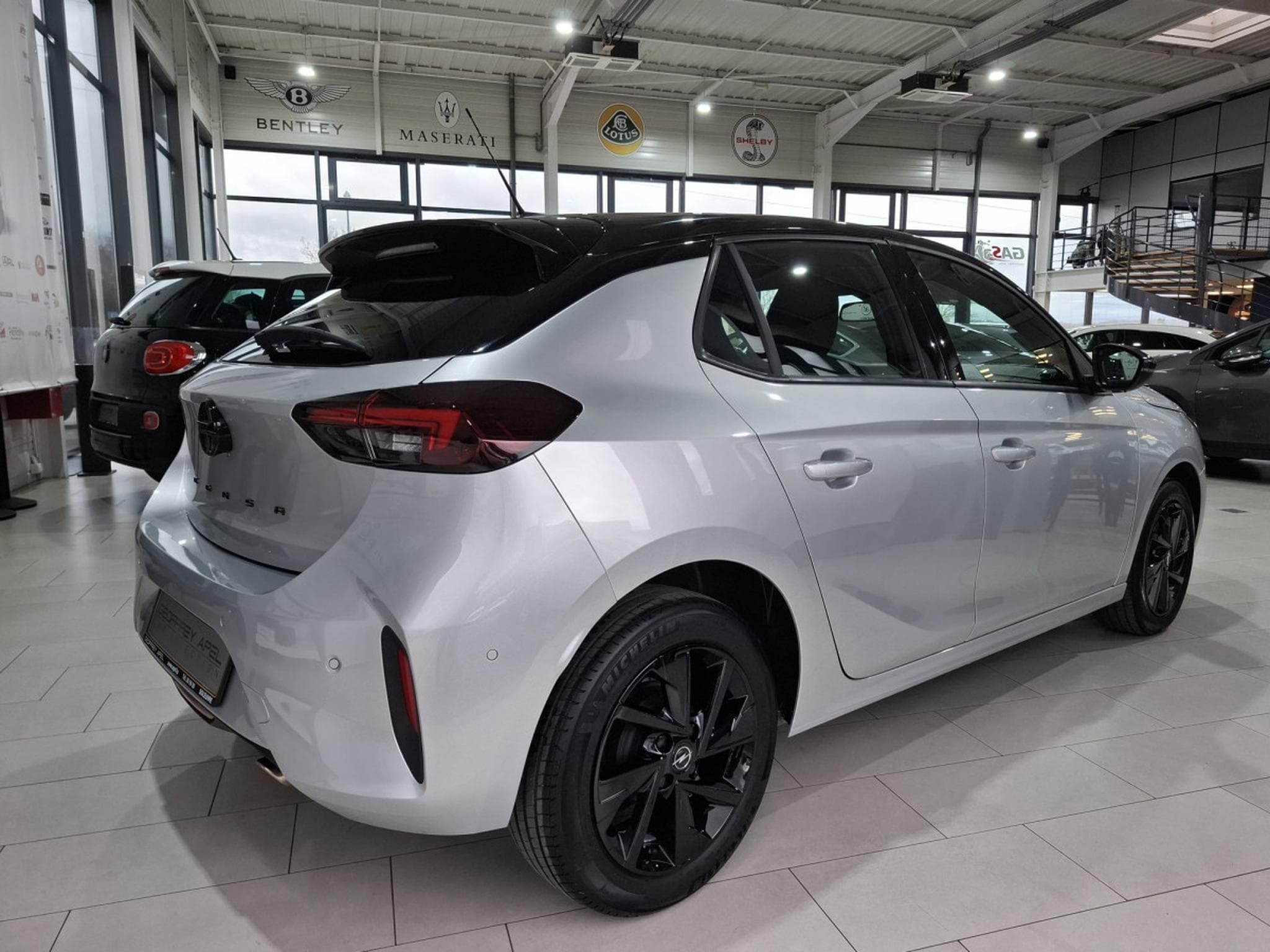 Opel Corsa 1.2 TURBO 101 GS, LED, VIRTUAL, KAMERA, CARPLAY,TEMPO, CUIR (2025) - Photo 2