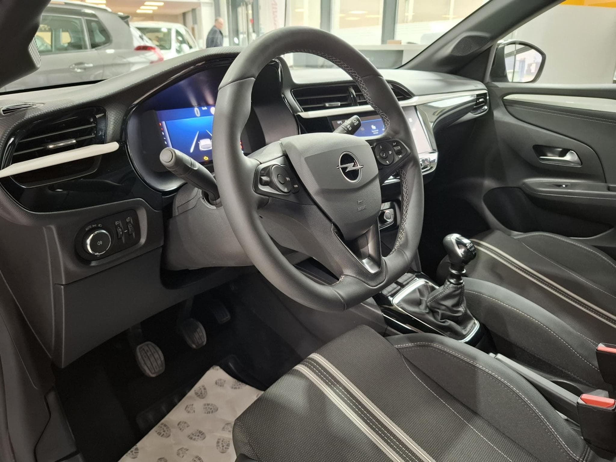 Opel Corsa 1.2 TURBO 101 GS, LED, VIRTUAL, KAMERA, CARPLAY,TEMPO, CUIR (2025) - Photo 9