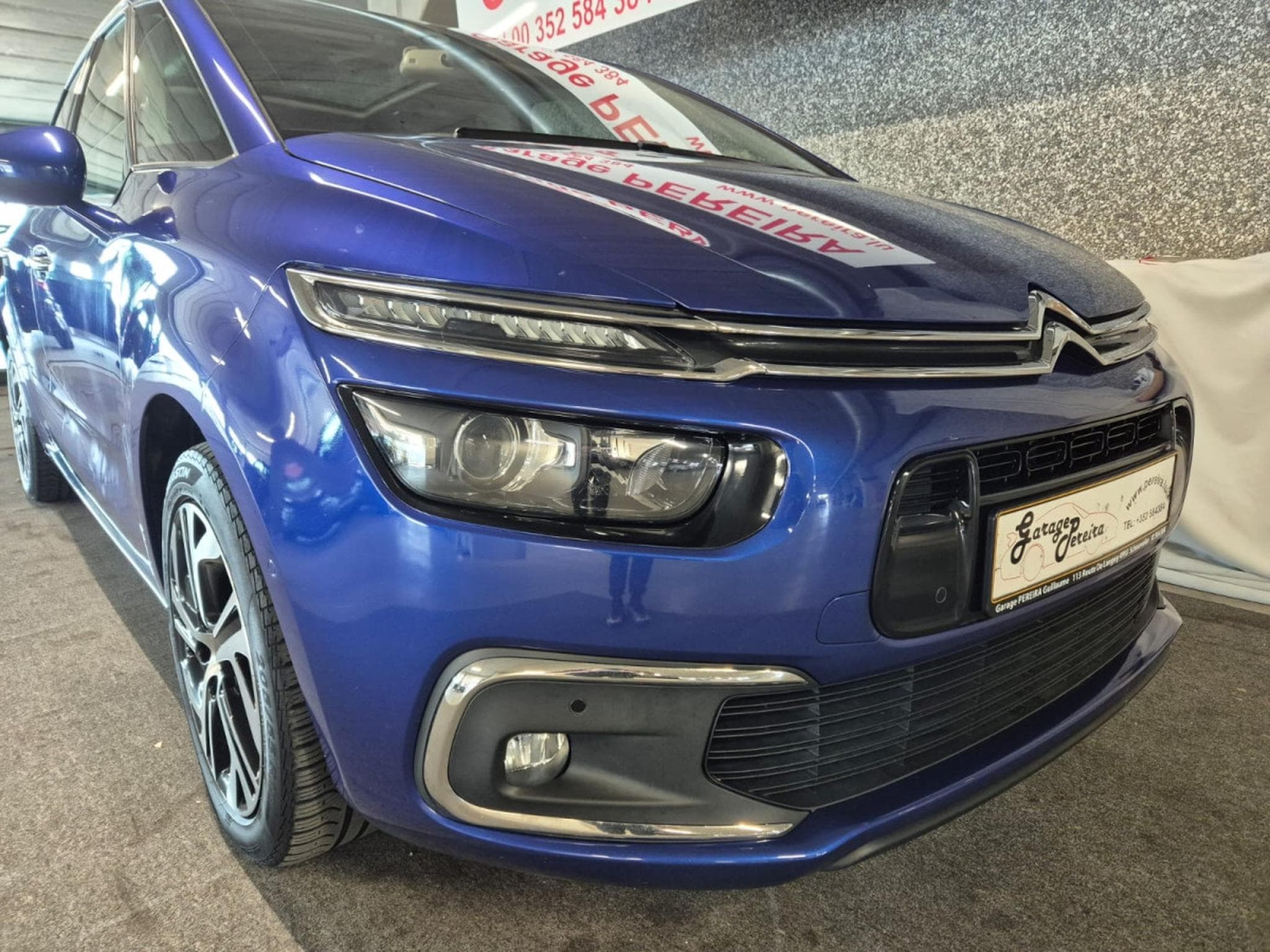 Citroën C4 Picasso 1.6 BLUEHDI 120 PANO LED NAVI (2017) - Photo 10