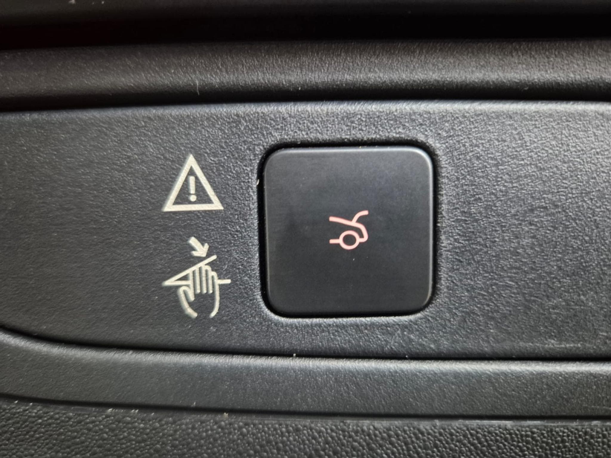 Citroën C4 Picasso 1.6 BLUEHDI 120 PANO LED NAVI (2017) - Photo 13