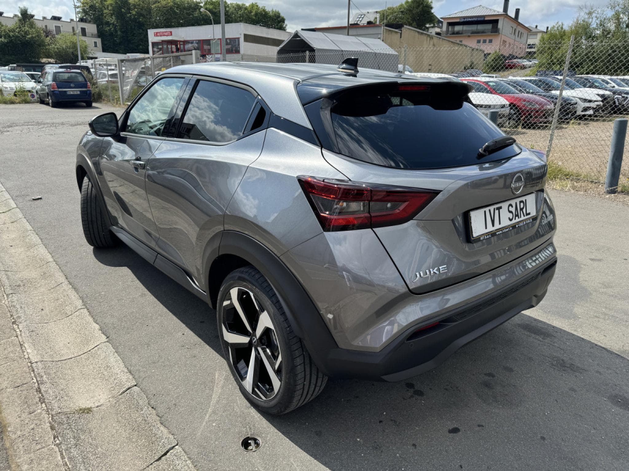 Nissan Juke 1.0 DIG-T 7DCT TEKNA AUTO (2024) - Photo 8