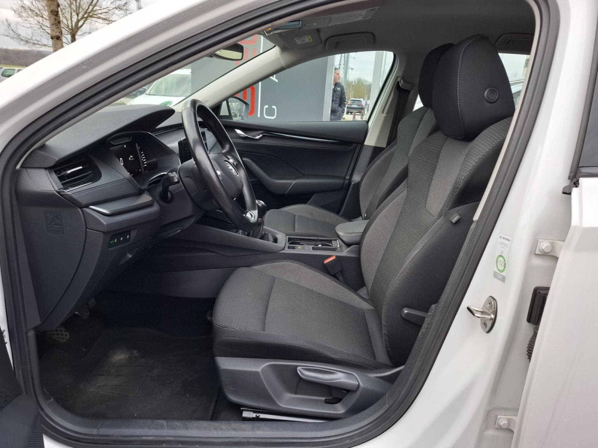 Skoda Octavia 2.0 TDI 116 COMBI AMBITION LED (2020) - Photo 10