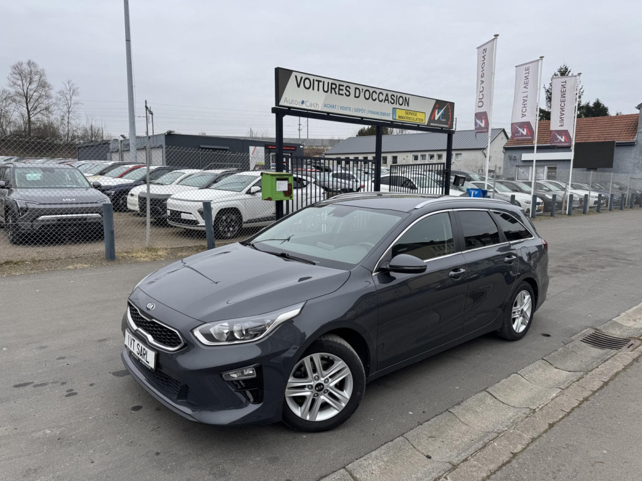 Kia Ceed SW Édition 7 1.0 T-GDI émotive pack (2021) - Photo 1