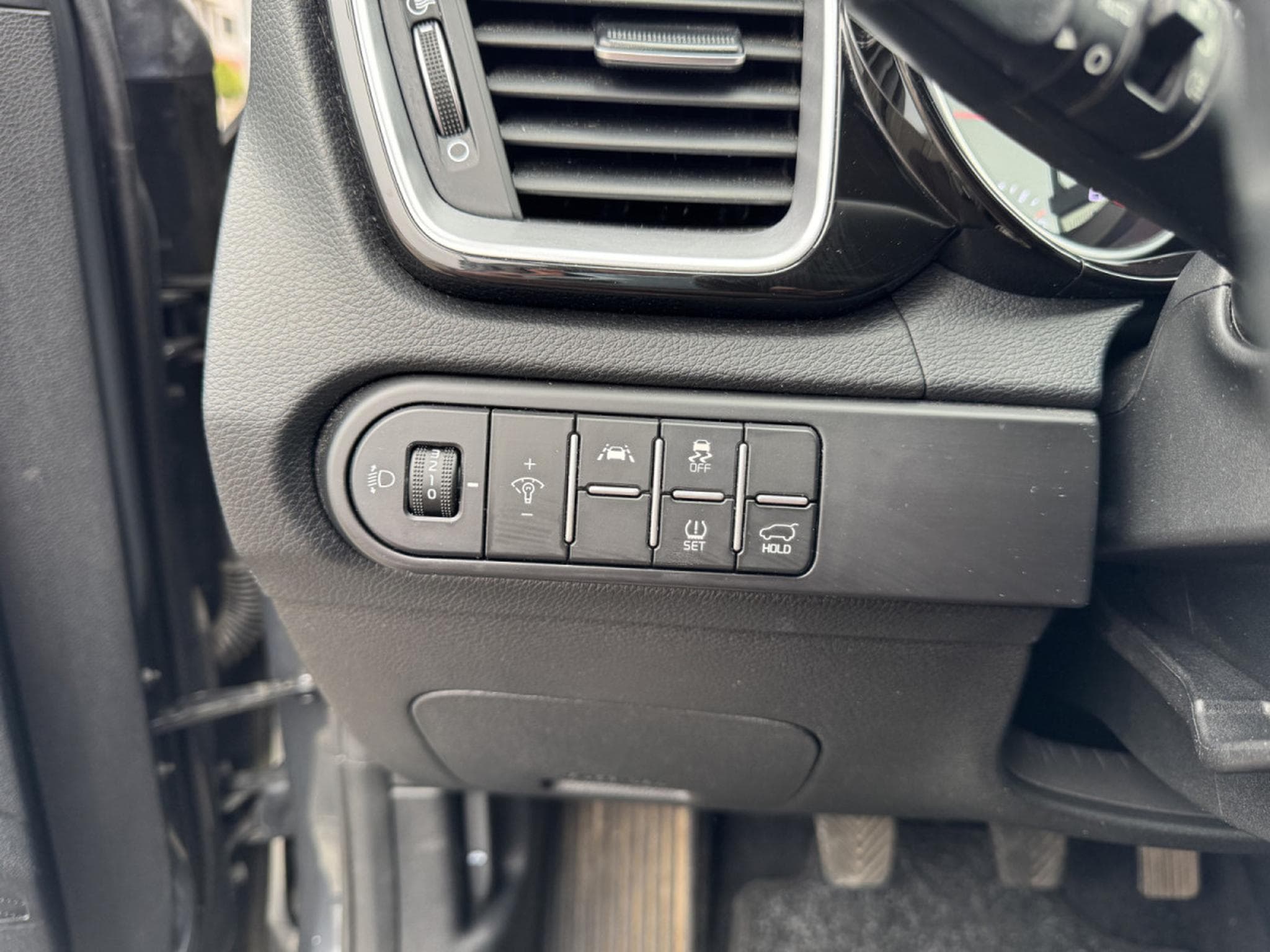 Kia Ceed SW Édition 7 1.0 T-GDI émotive pack (2021) - Photo 15