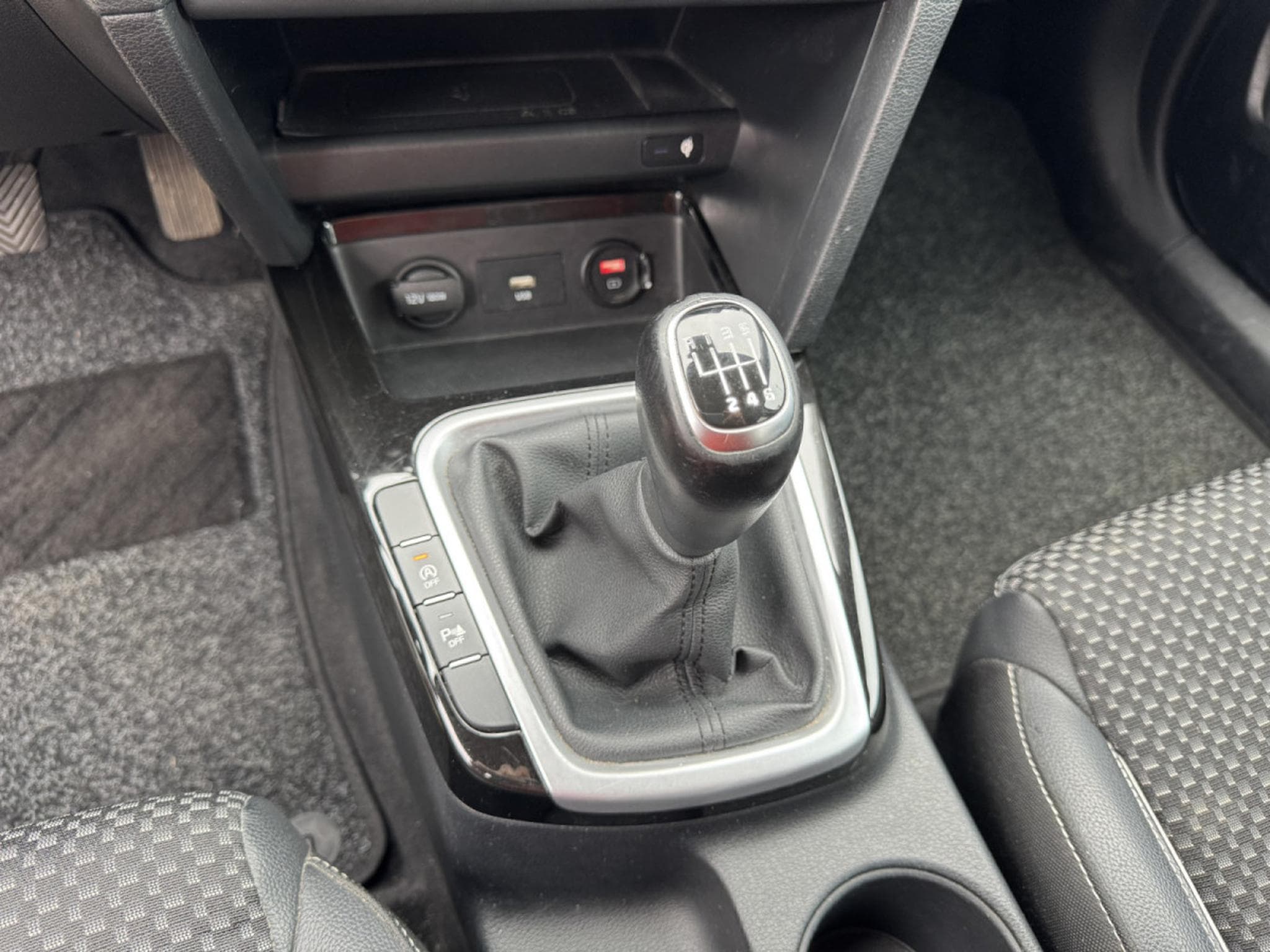 Kia Ceed SW Édition 7 1.0 T-GDI émotive pack (2021) - Photo 18