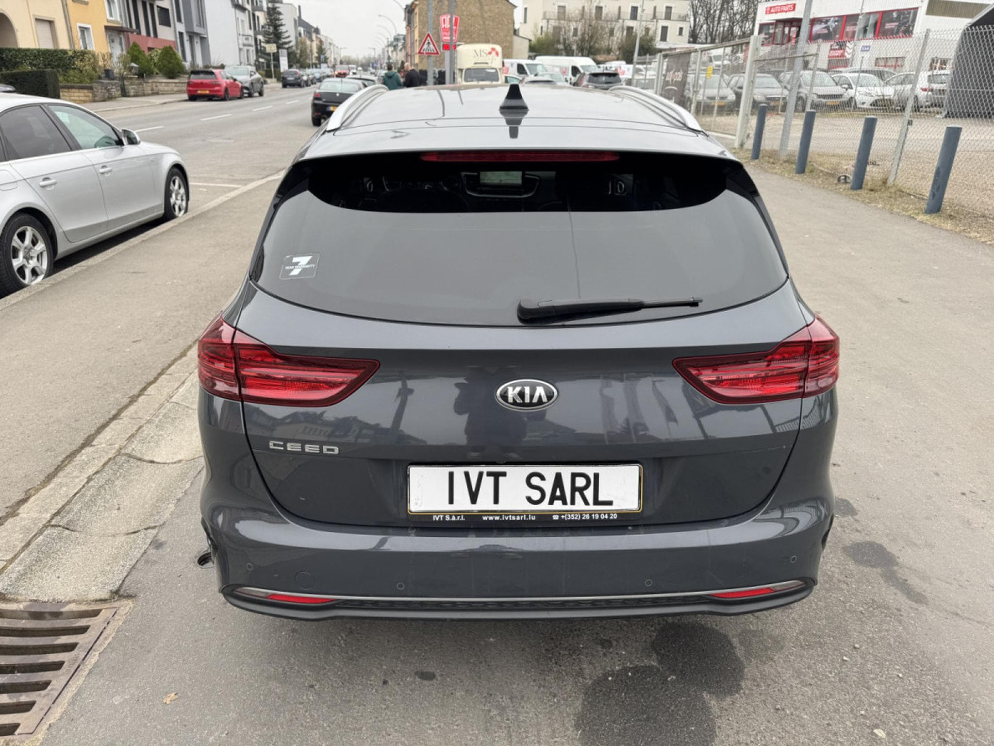 Kia Ceed SW Édition 7 1.0 T-GDI émotive pack (2021) - Photo 4
