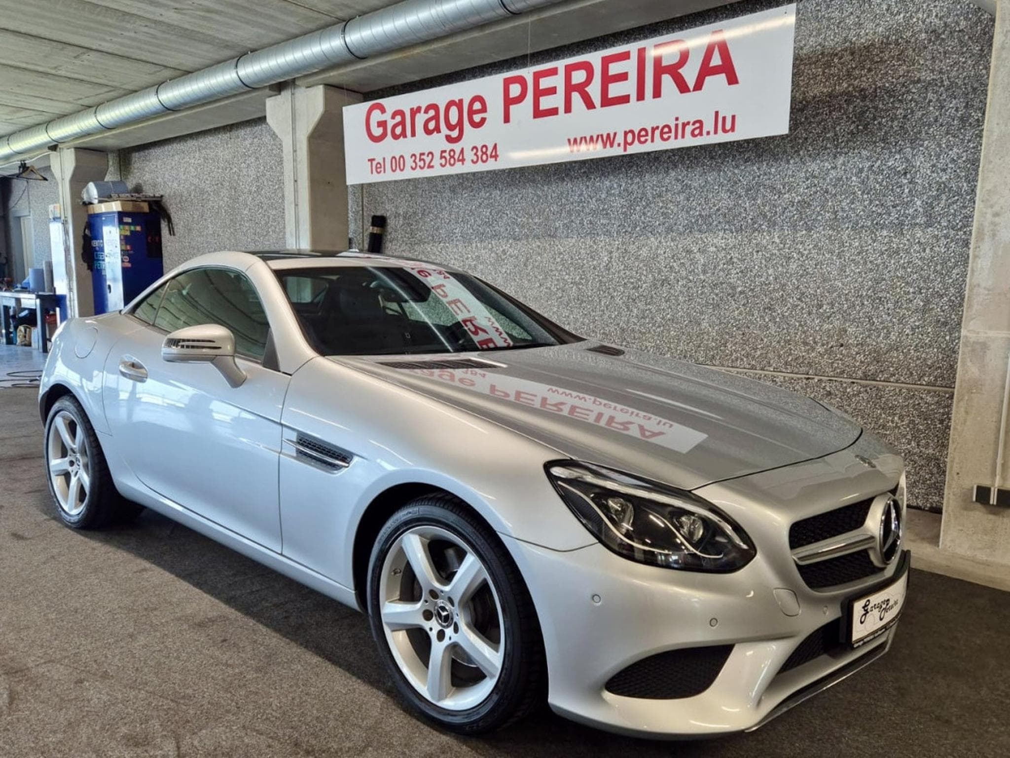 Mercedes SLC 200 9G-TRONIC LED CUIR NAVI (2018) - Photo 2