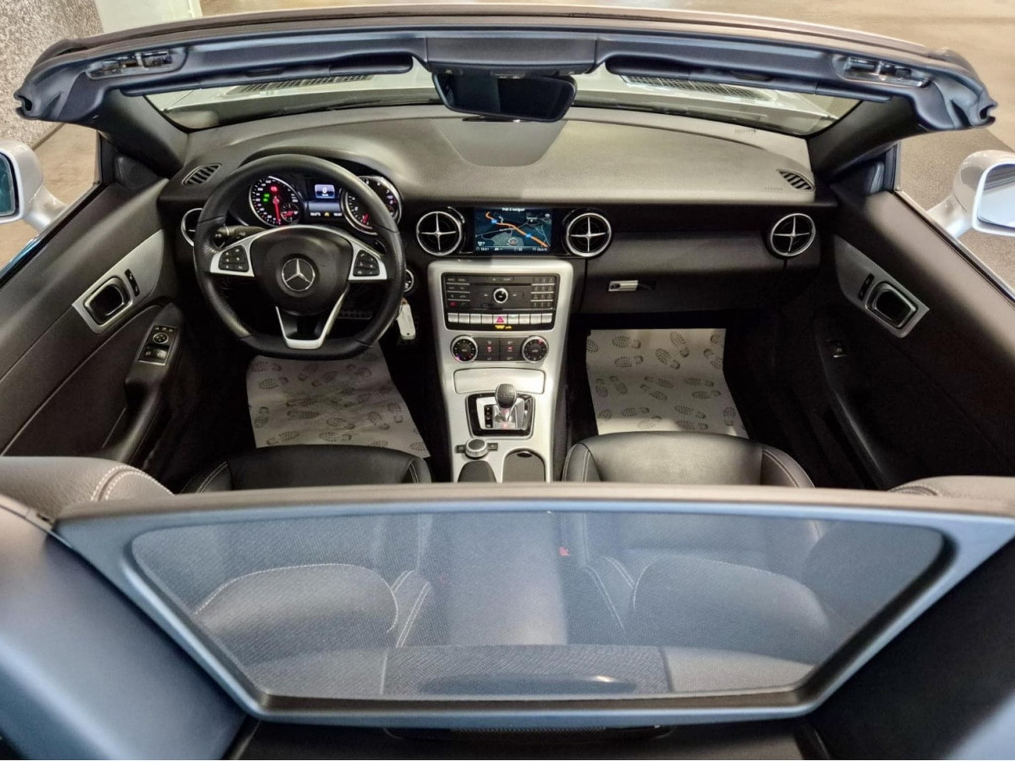 Mercedes SLC 200 9G-TRONIC LED CUIR NAVI (2018) - Photo 8